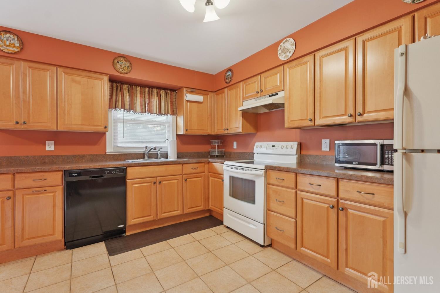 8 Ashford Court 1208, Sayreville, NJ, 08872 image 19