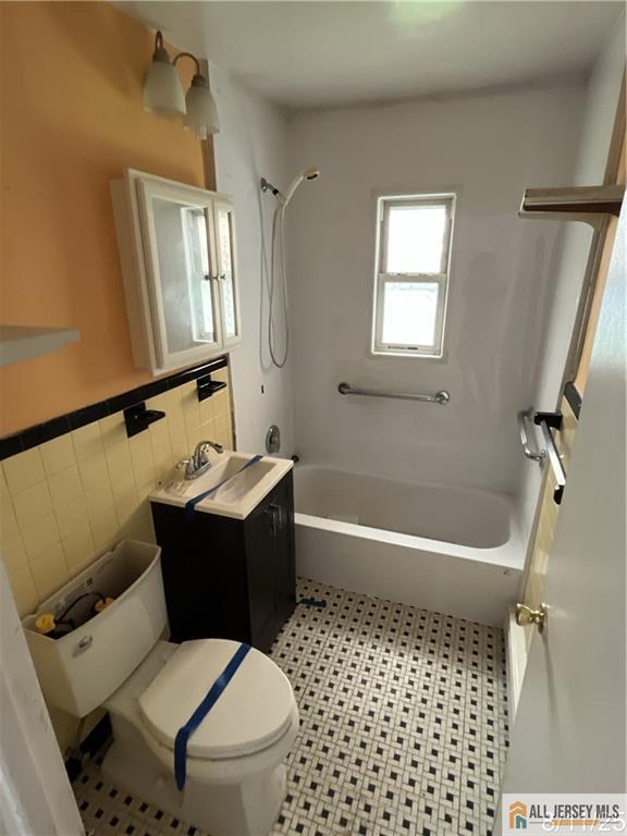 547 S Park Drive, Perth Amboy, NJ, 08861 image 10