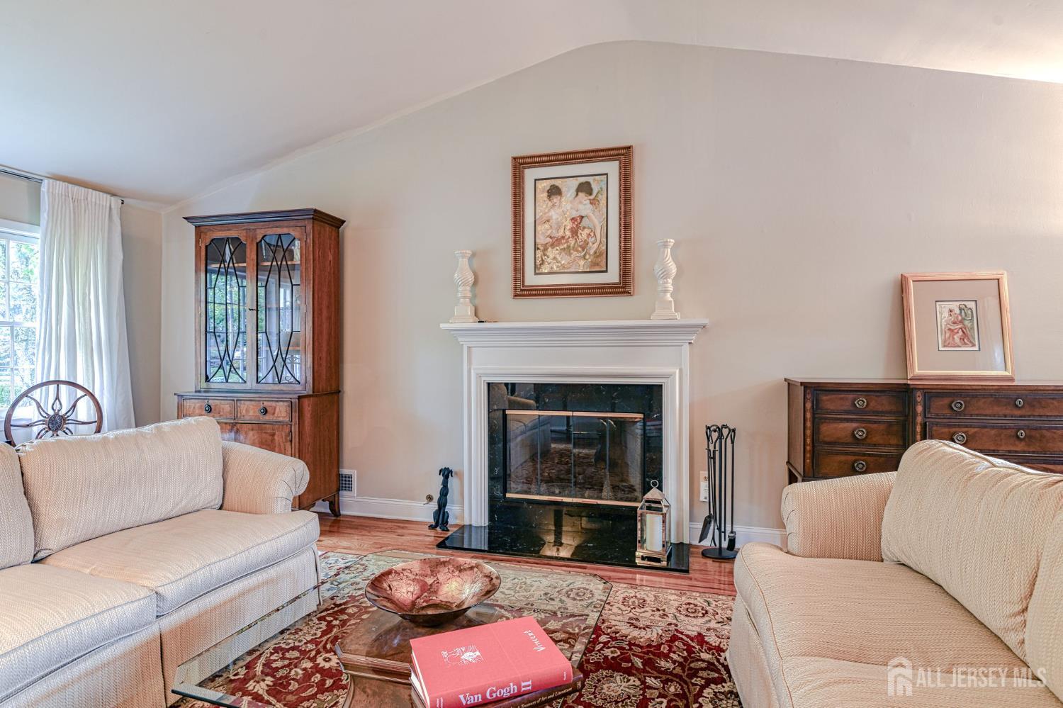 36 Beacon Hill Drive Image 5