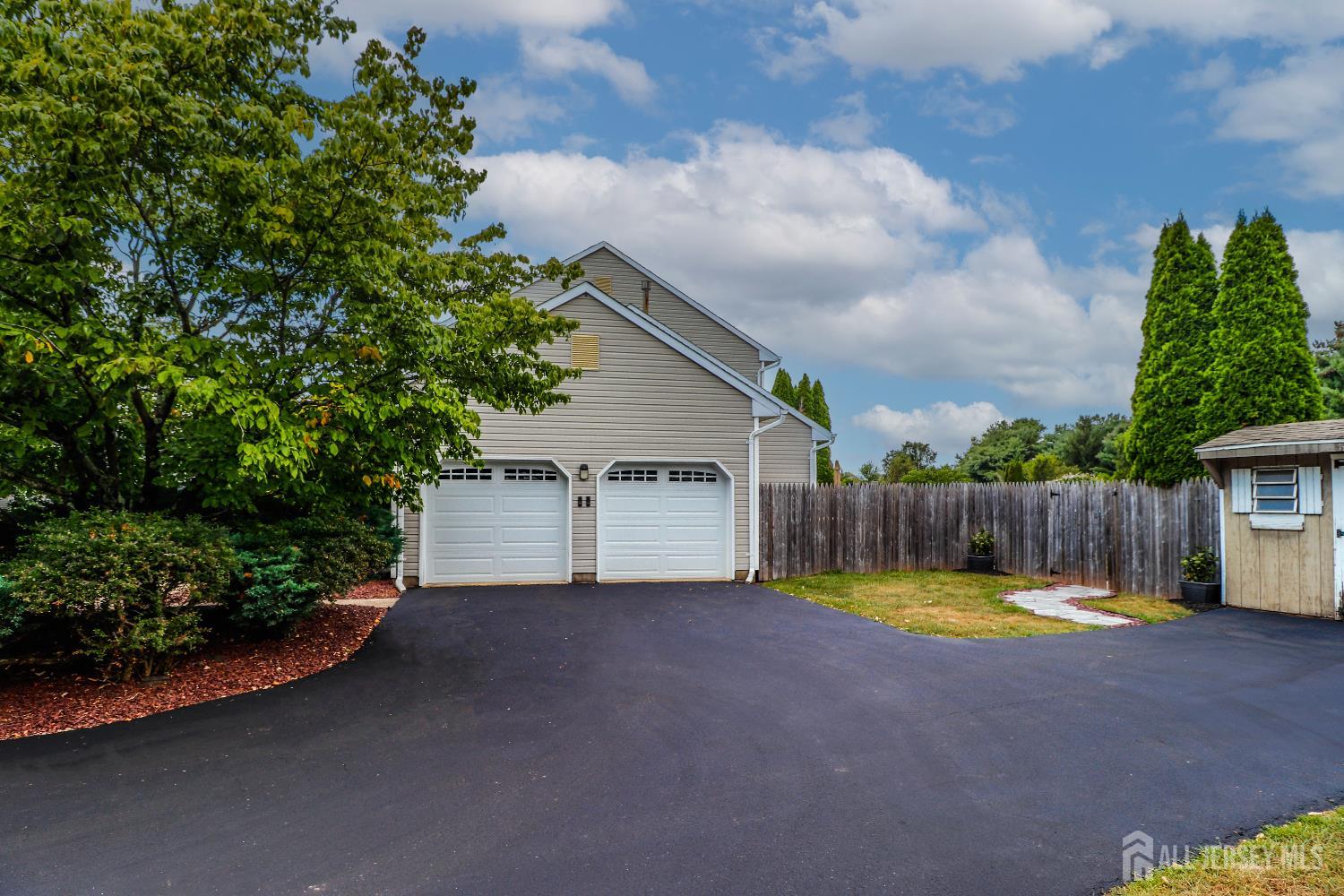 12 Zeller Drive, Franklin Twsp, NJ, 08873 image 42
