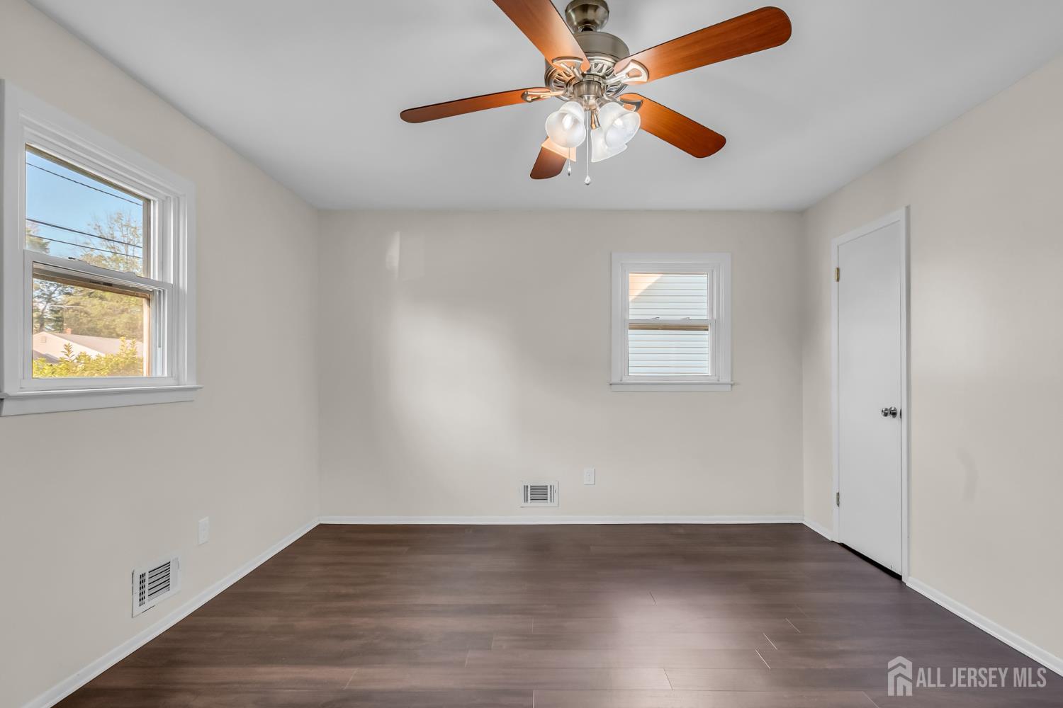 58 Rose Street, Edison, NJ, 08817 image 19