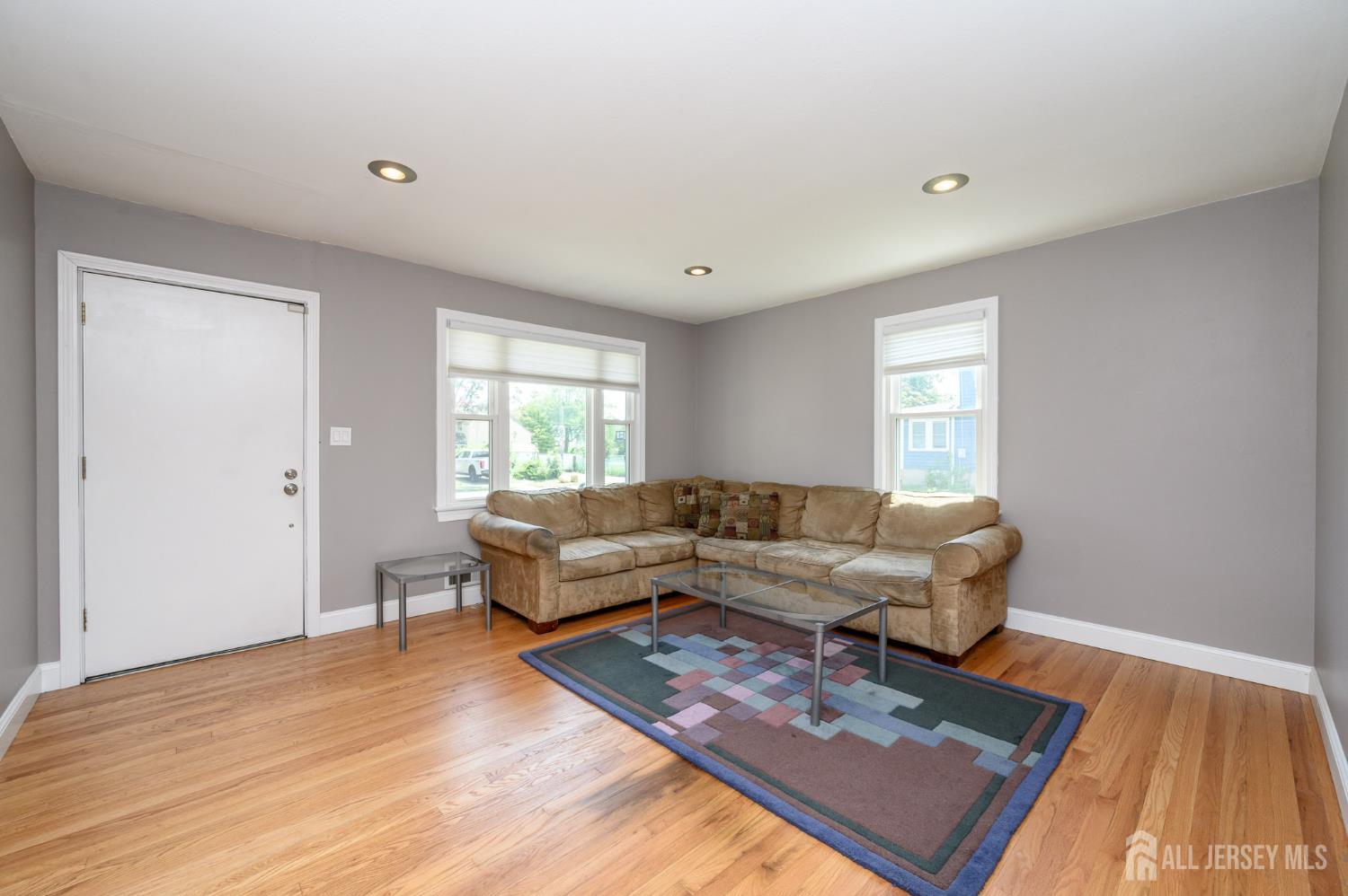 31 Gold Street Image 5