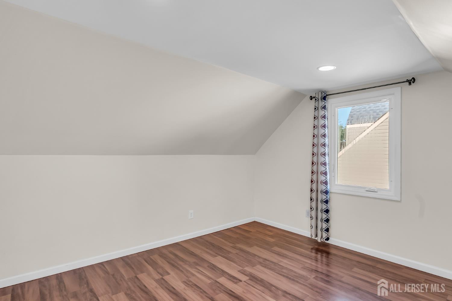 58 Rose Street, Edison, NJ, 08817 image 26