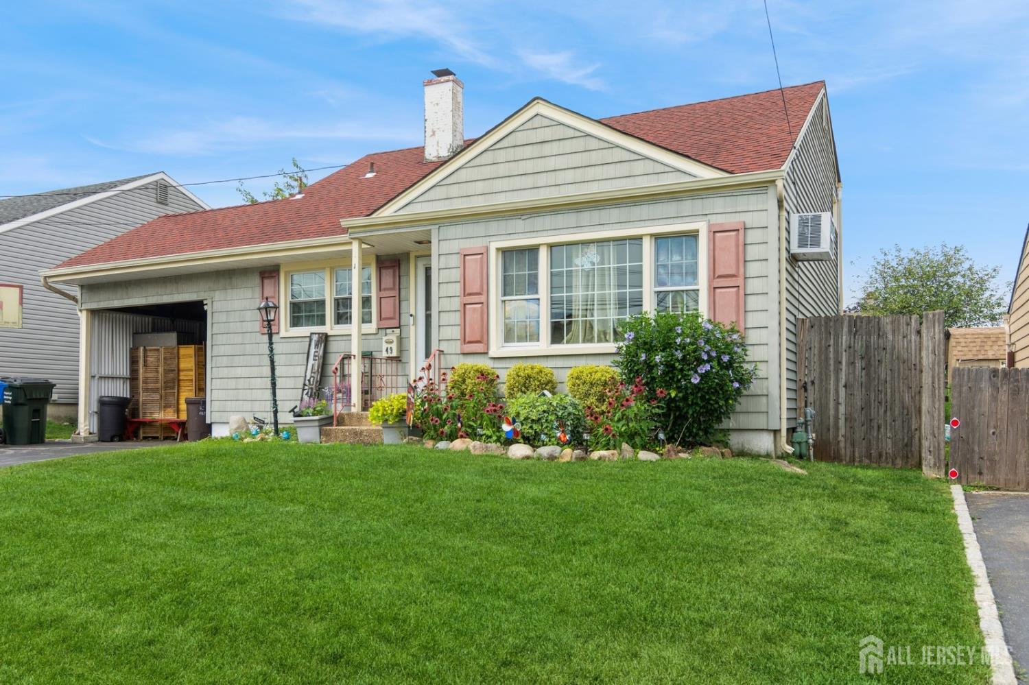 49 Cleveland Avenue, Colonia, NJ, 07067
