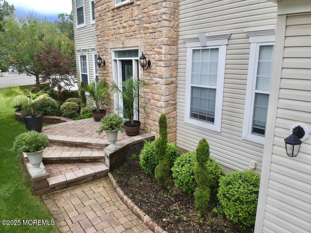 747 Hill Street Image 2