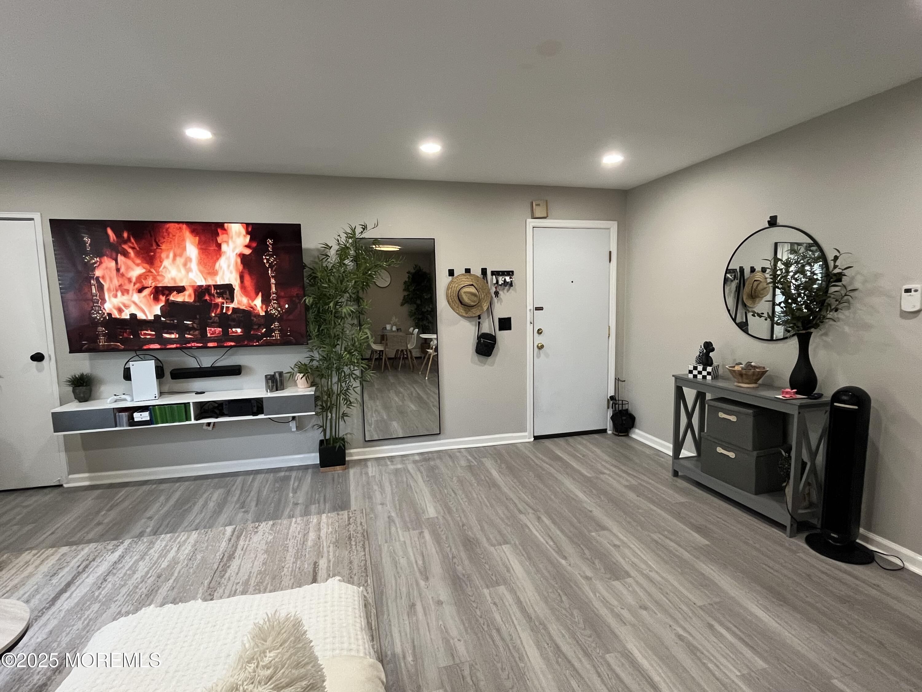 14b Juniper Lane Image 4
