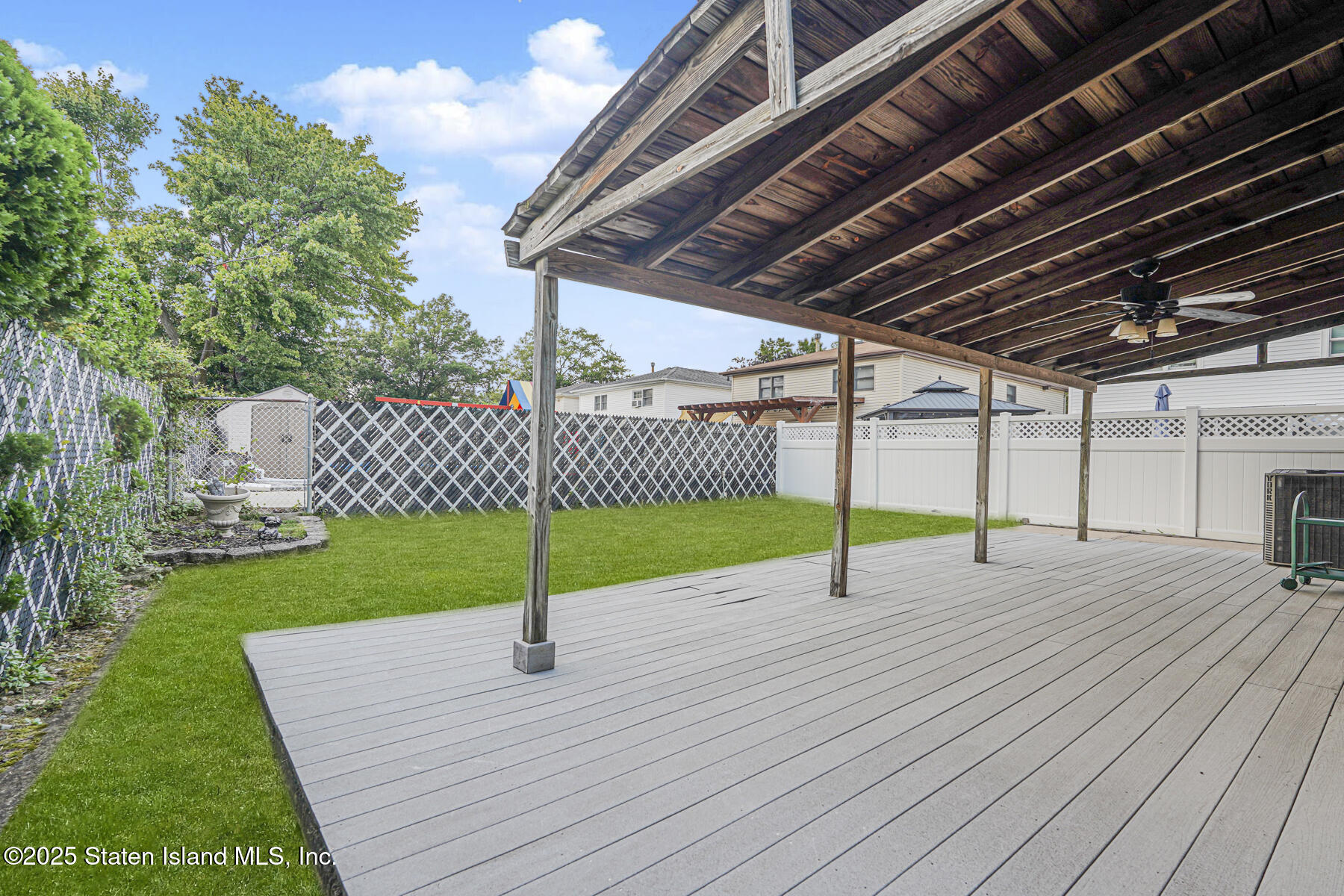 875 Woodrow Road, Staten Island, NY, 10312 image 29