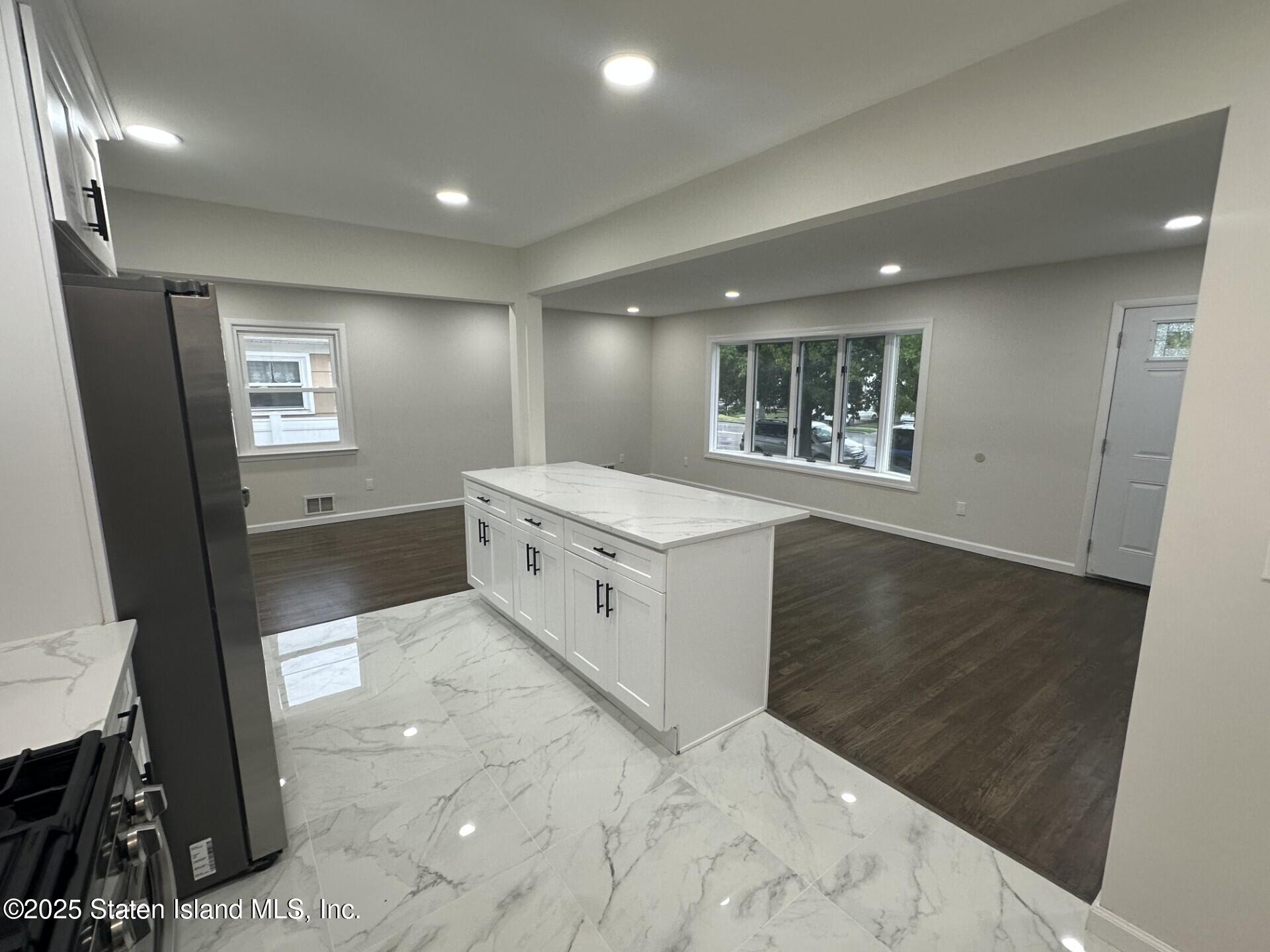 72 Leverett Avenue, Staten Island, NY, 10308 image 9