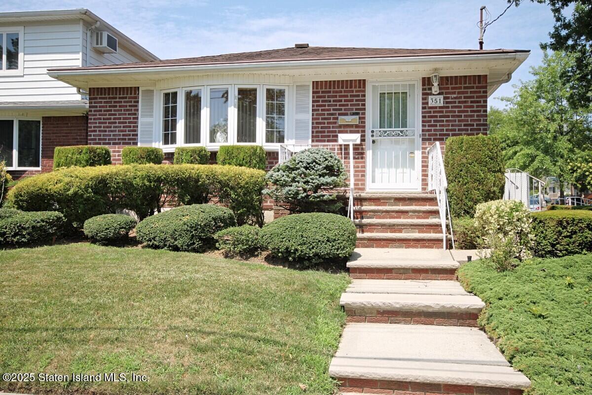 351 8th Street, Staten Island, NY, 10306