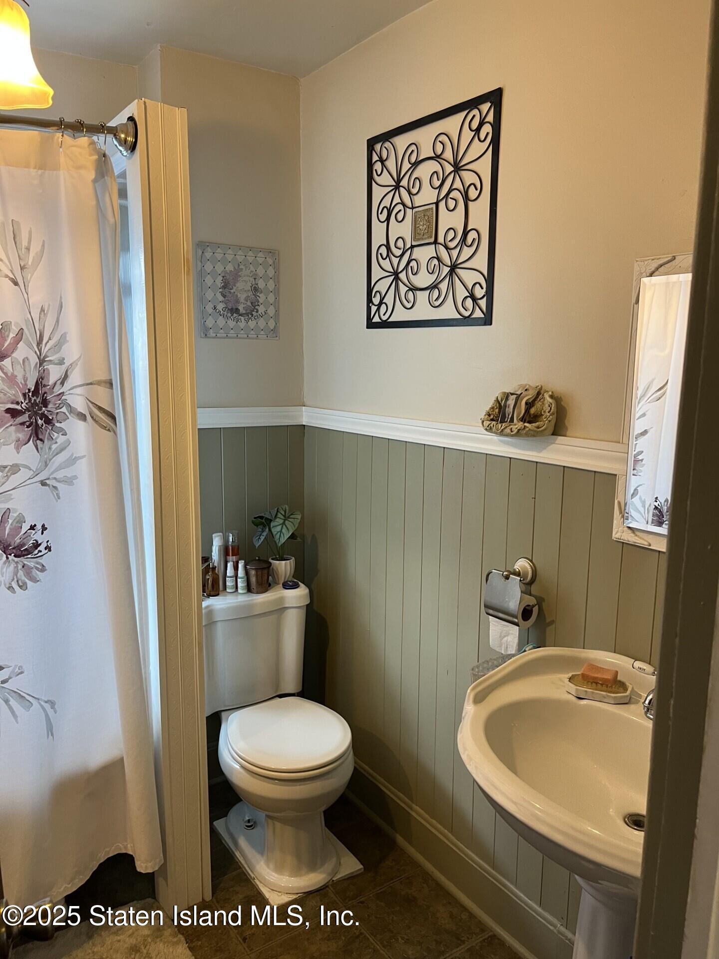 2111 Victory Boulevard, Staten Island, NY, 10314 image 14