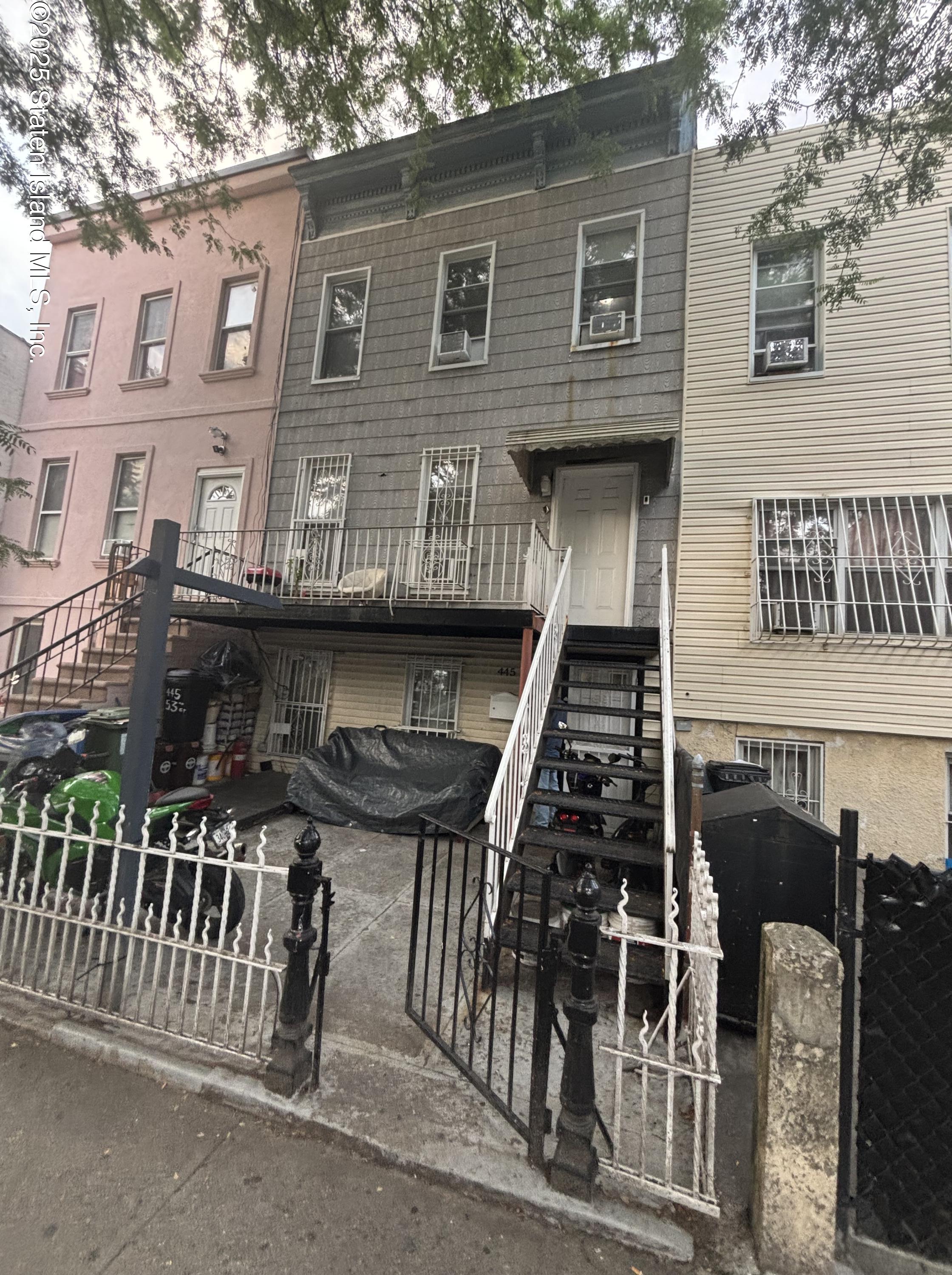 445 53rd Street Image 1