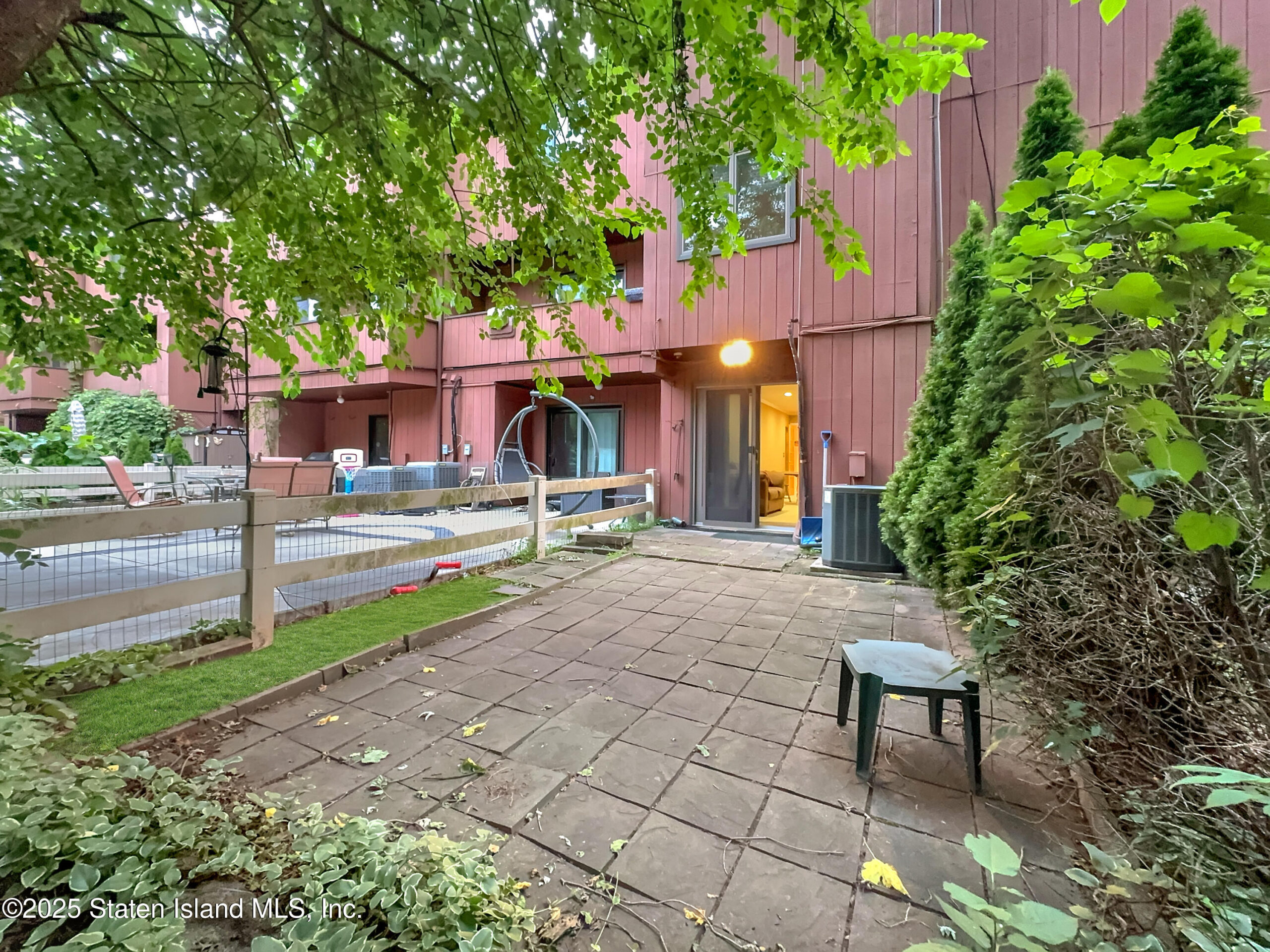 31 Alan Loop, Staten Island, NY, 10304 image 8