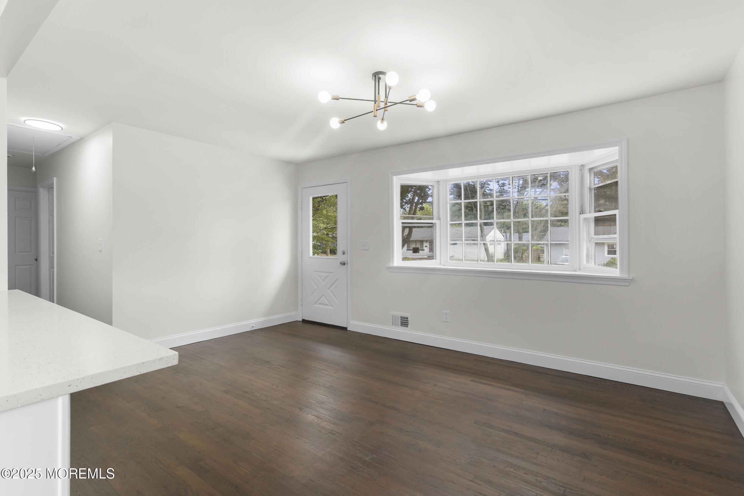 28 Anchorage Boulevard Image 5