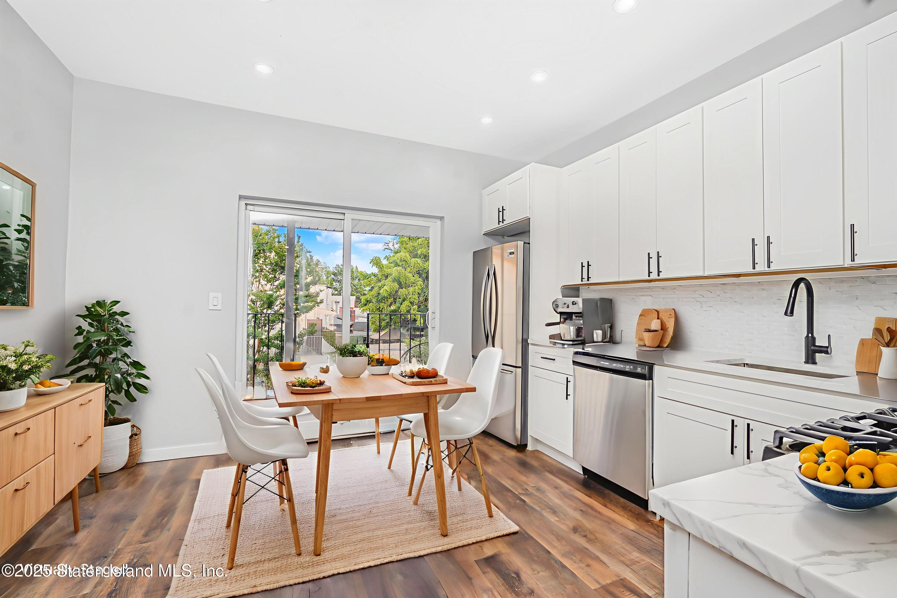 285 Nicholas Avenue Image 5