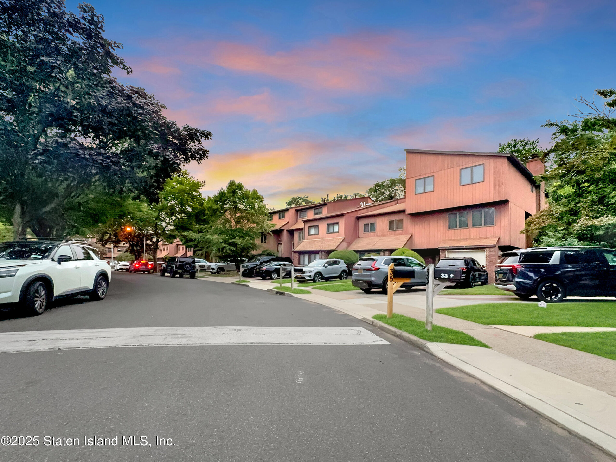 31 Alan Loop, Staten Island, NY, 10304 image 12