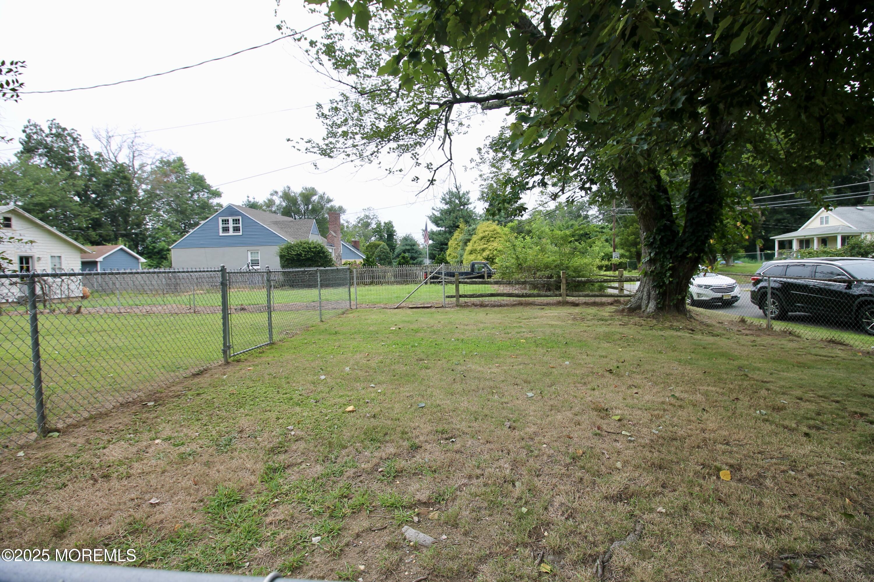 33 Weaverville Road, Freehold, NJ, 07728 image 26