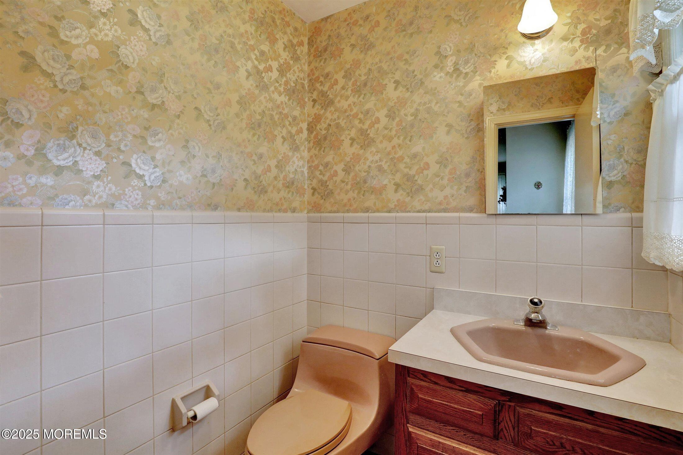 2007 Vernon Street, Oakhurst, NJ, 07755 image 20