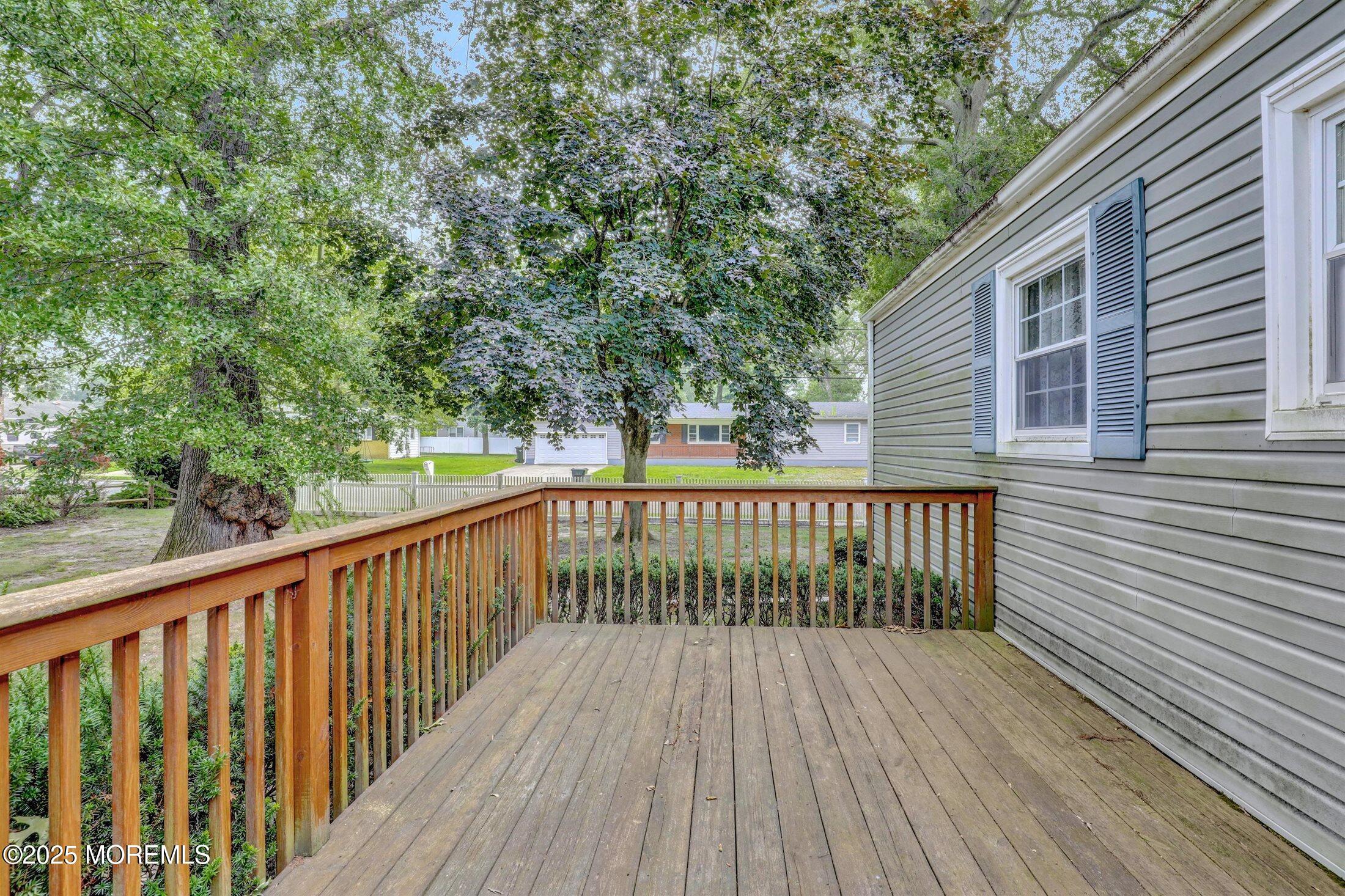 2007 Vernon Street, Oakhurst, NJ, 07755 image 28