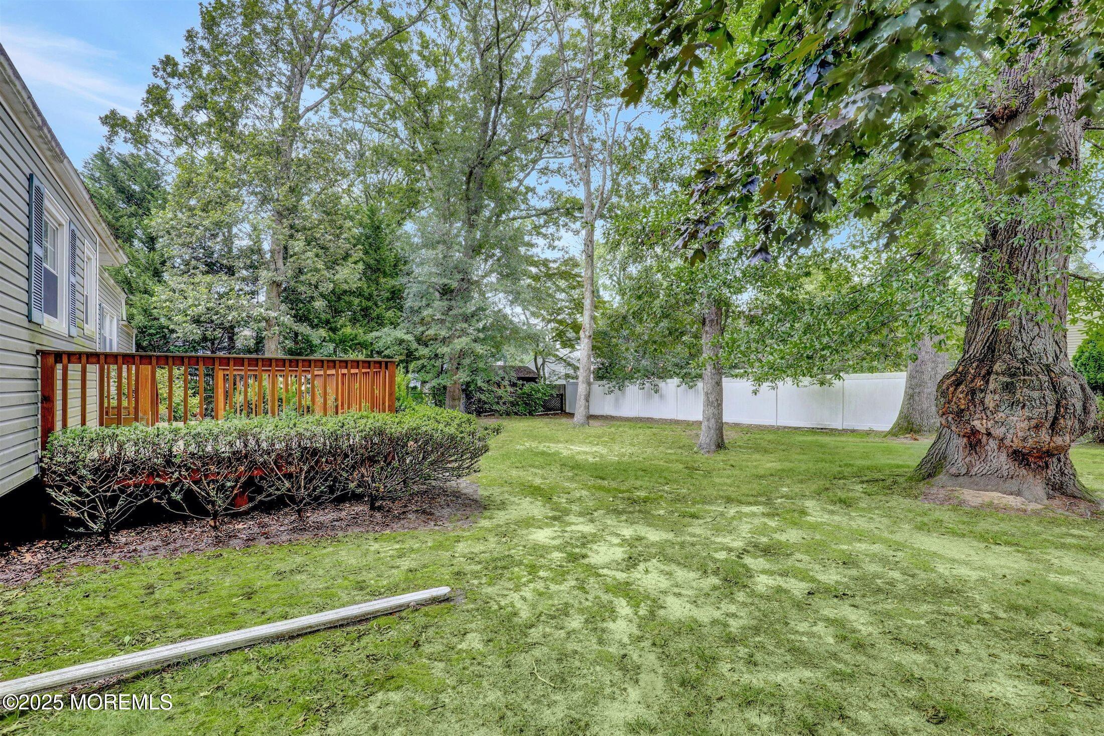 2007 Vernon Street, Oakhurst, NJ, 07755 image 32
