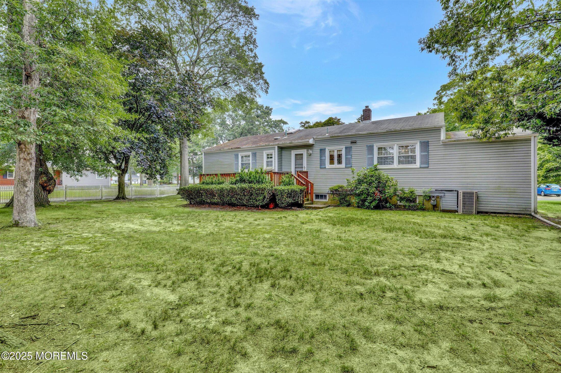 2007 Vernon Street, Oakhurst, NJ, 07755 image 34