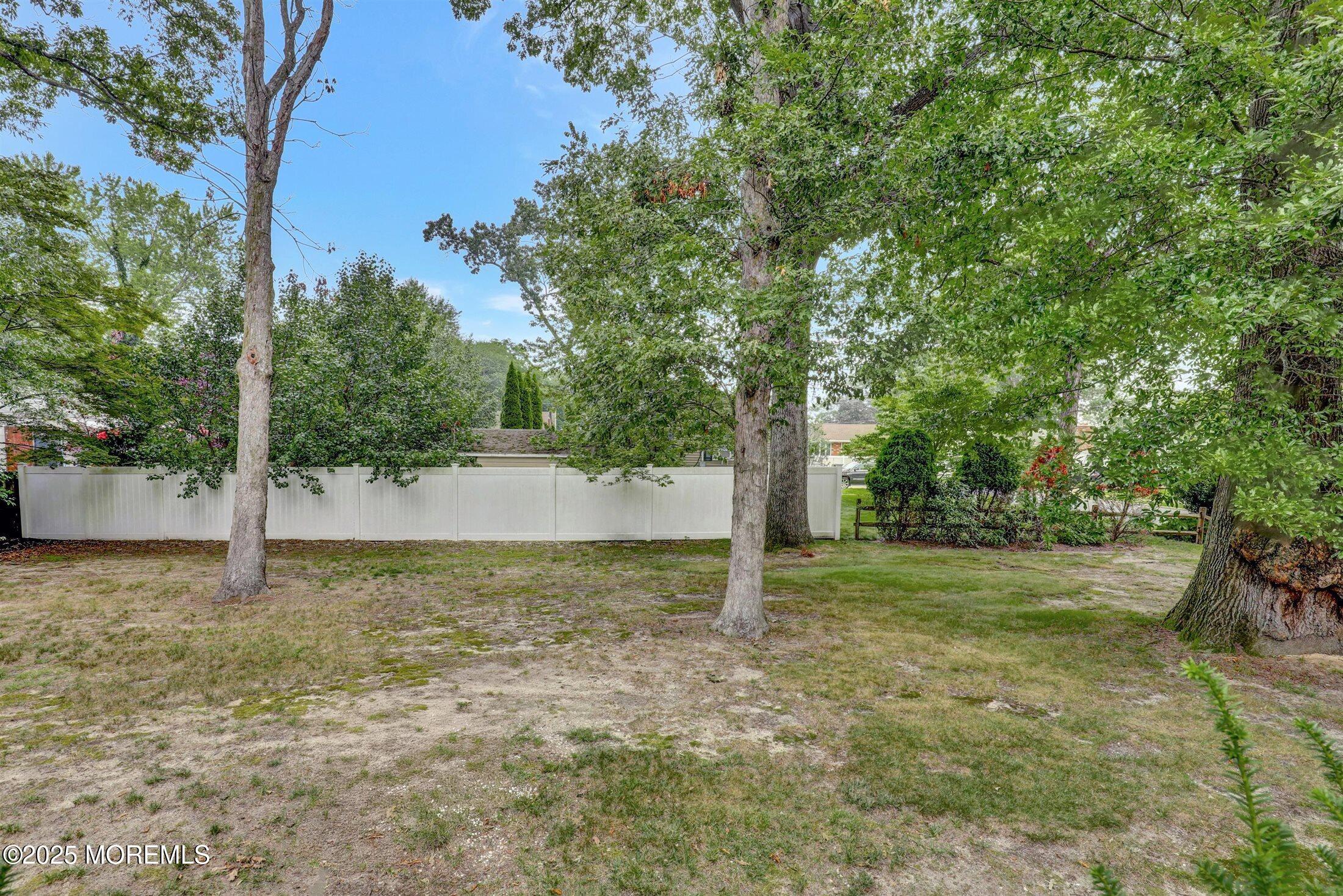 2007 Vernon Street, Oakhurst, NJ, 07755 image 39