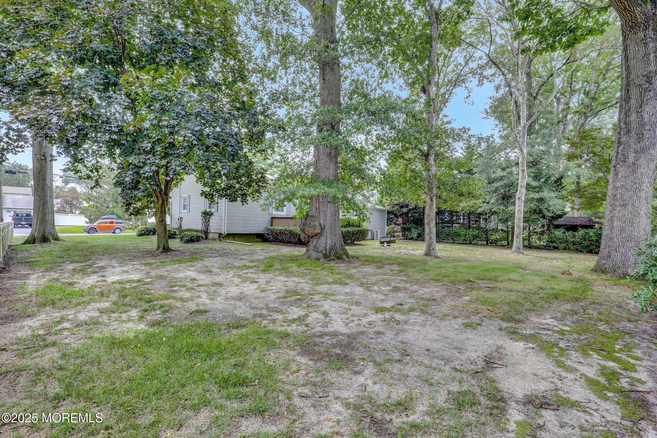2007 Vernon Street, Oakhurst, NJ, 07755 image 40