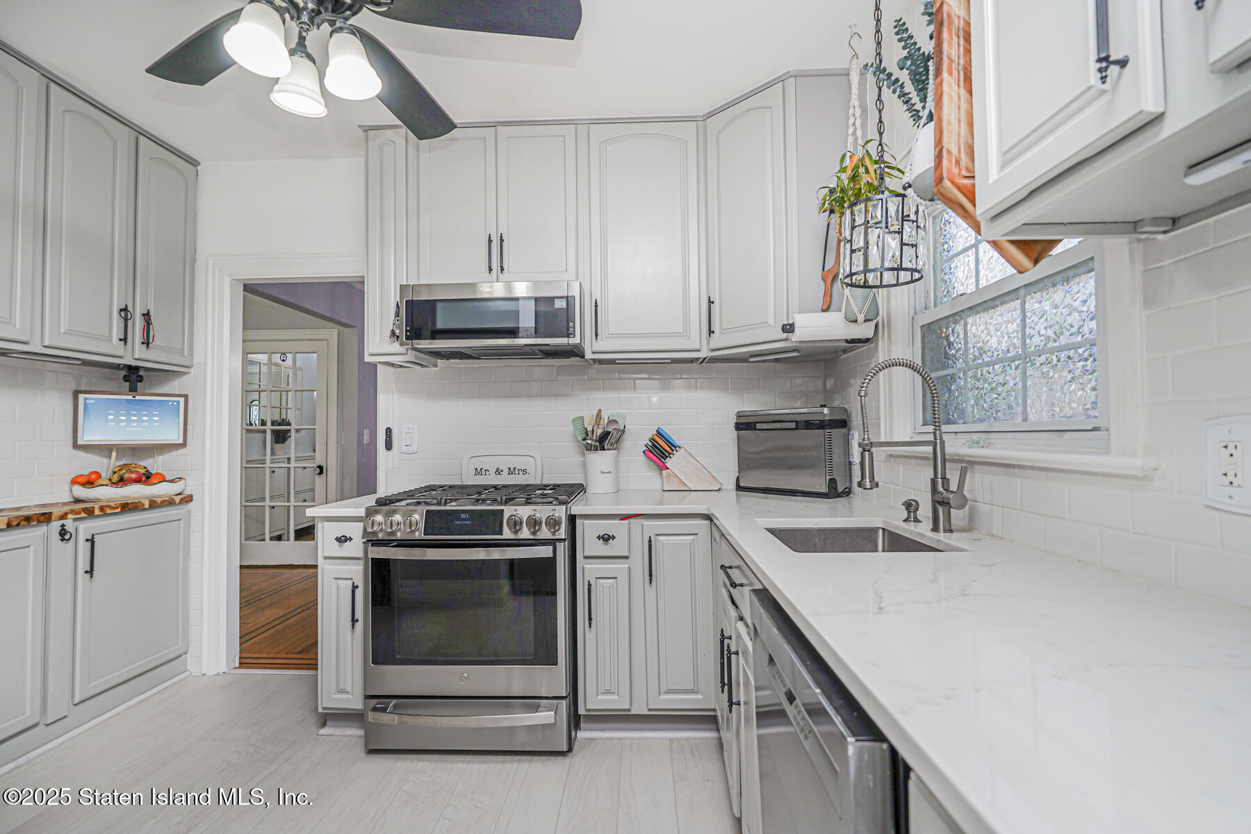 107 Oakdale Street, Staten Island, NY, 10308 image 12