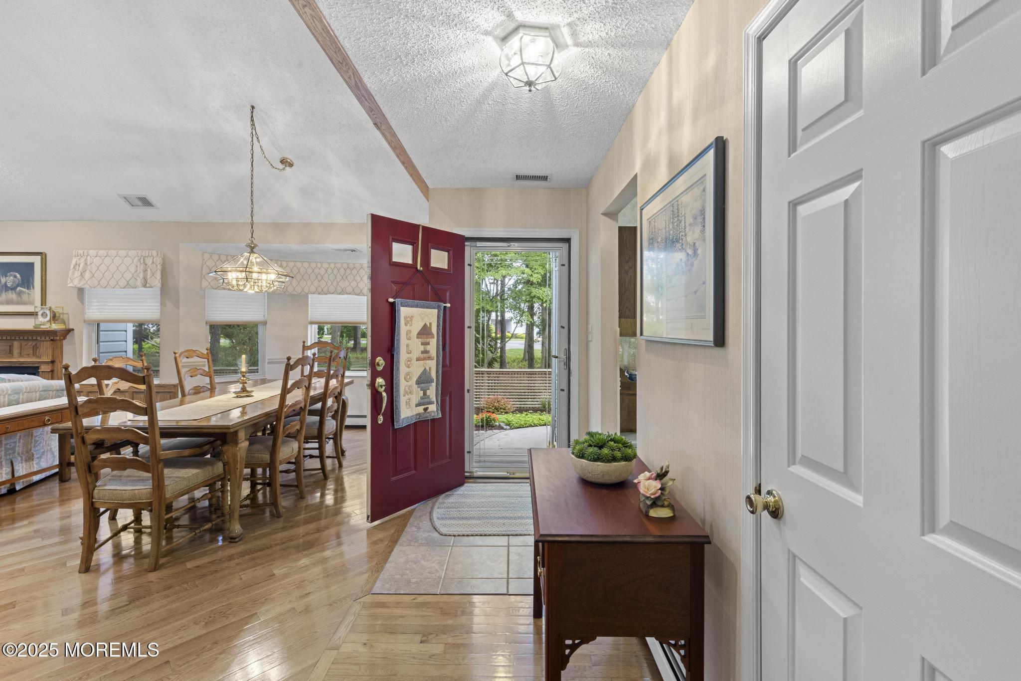 109 Longwood Drive Image 4