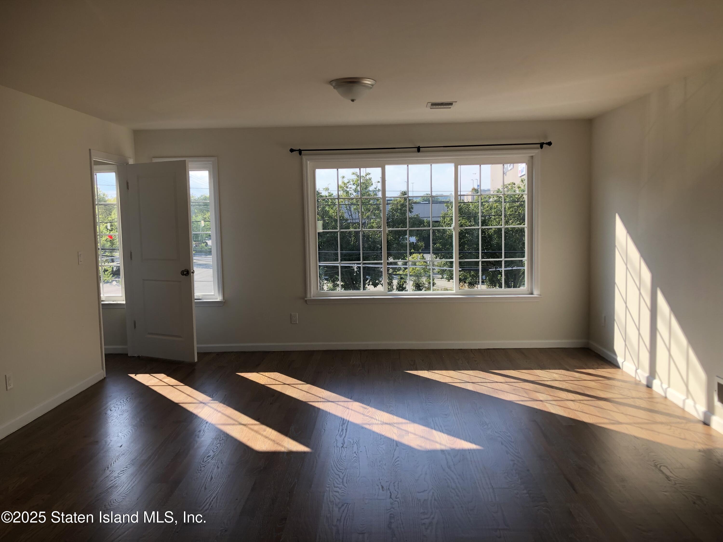 170 Mill Road Image 3