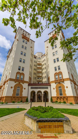 400 Deal Lake Drive 8F Image 4