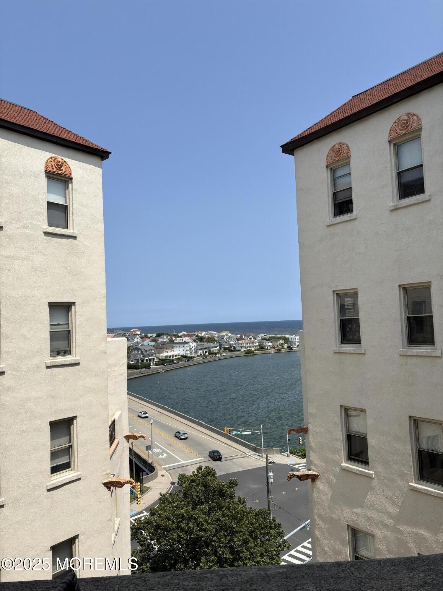 400 Deal Lake Drive 8F, Asbury Park, NJ, 07712