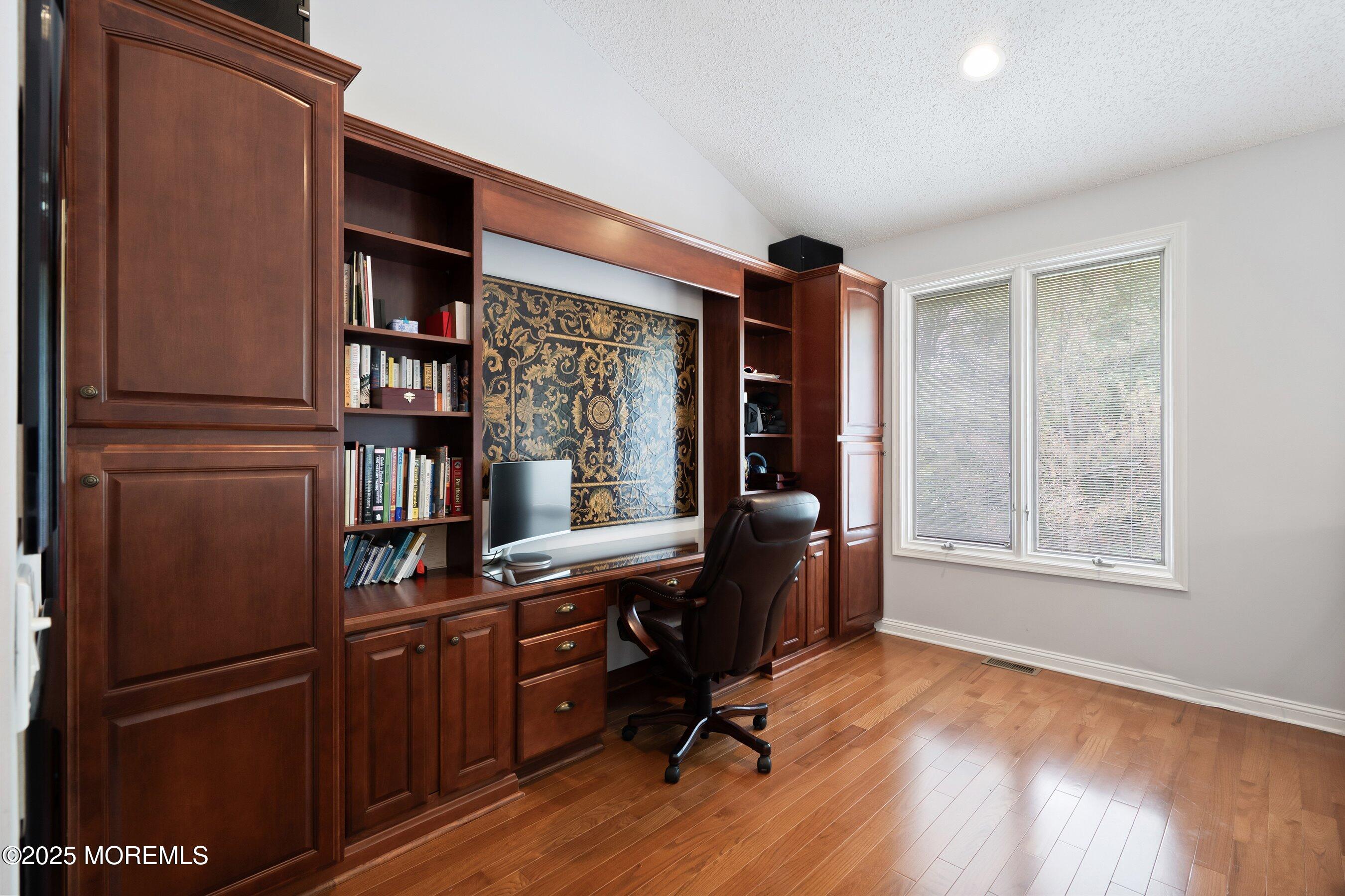 126 Metedeconk Court, Holmdel, NJ, 07733 image 10