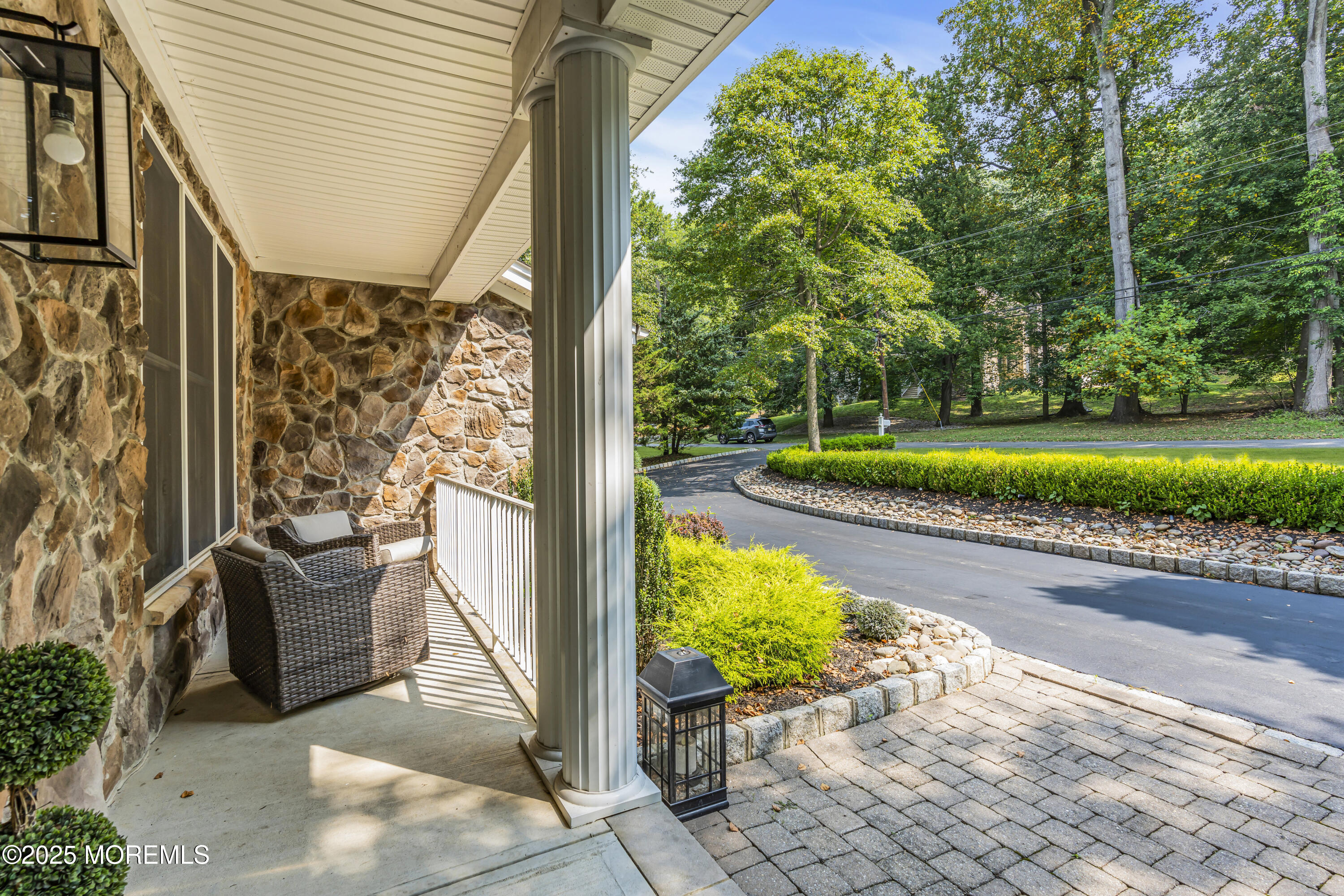 50 Beacon Hill Road Image 4