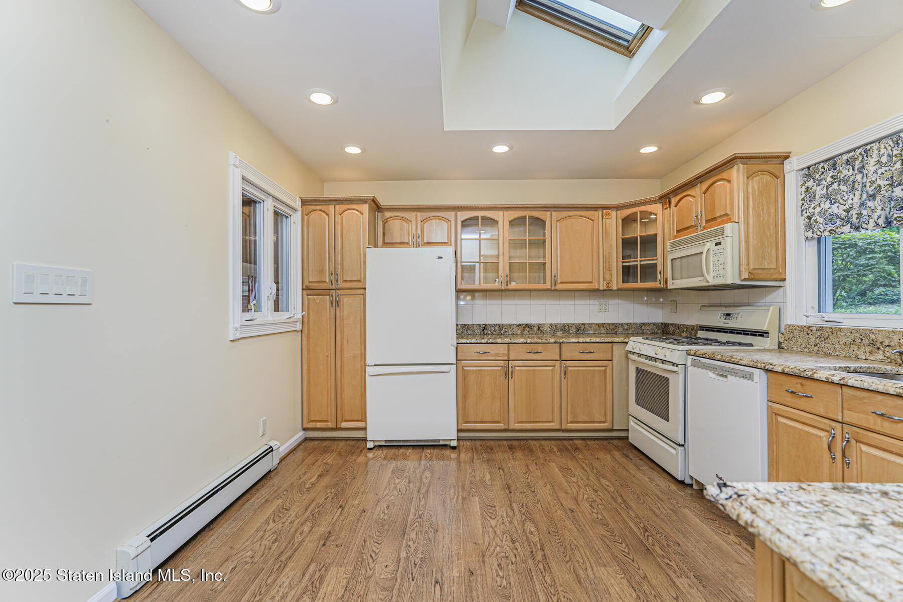 1 Macfarland Avenue, Staten Island, NY, 10305 image 7