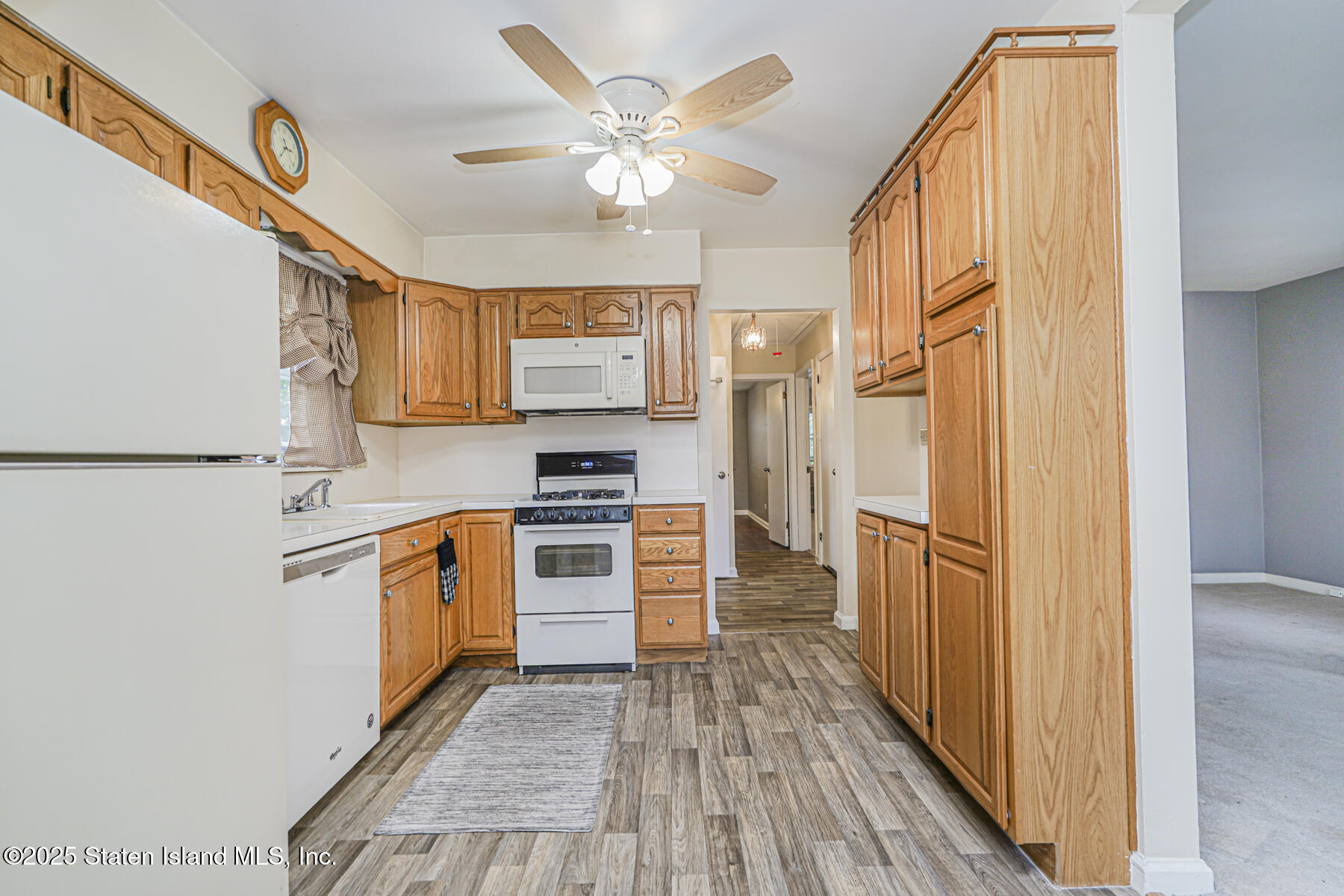 1 Macfarland Avenue, Staten Island, NY, 10305 image 37