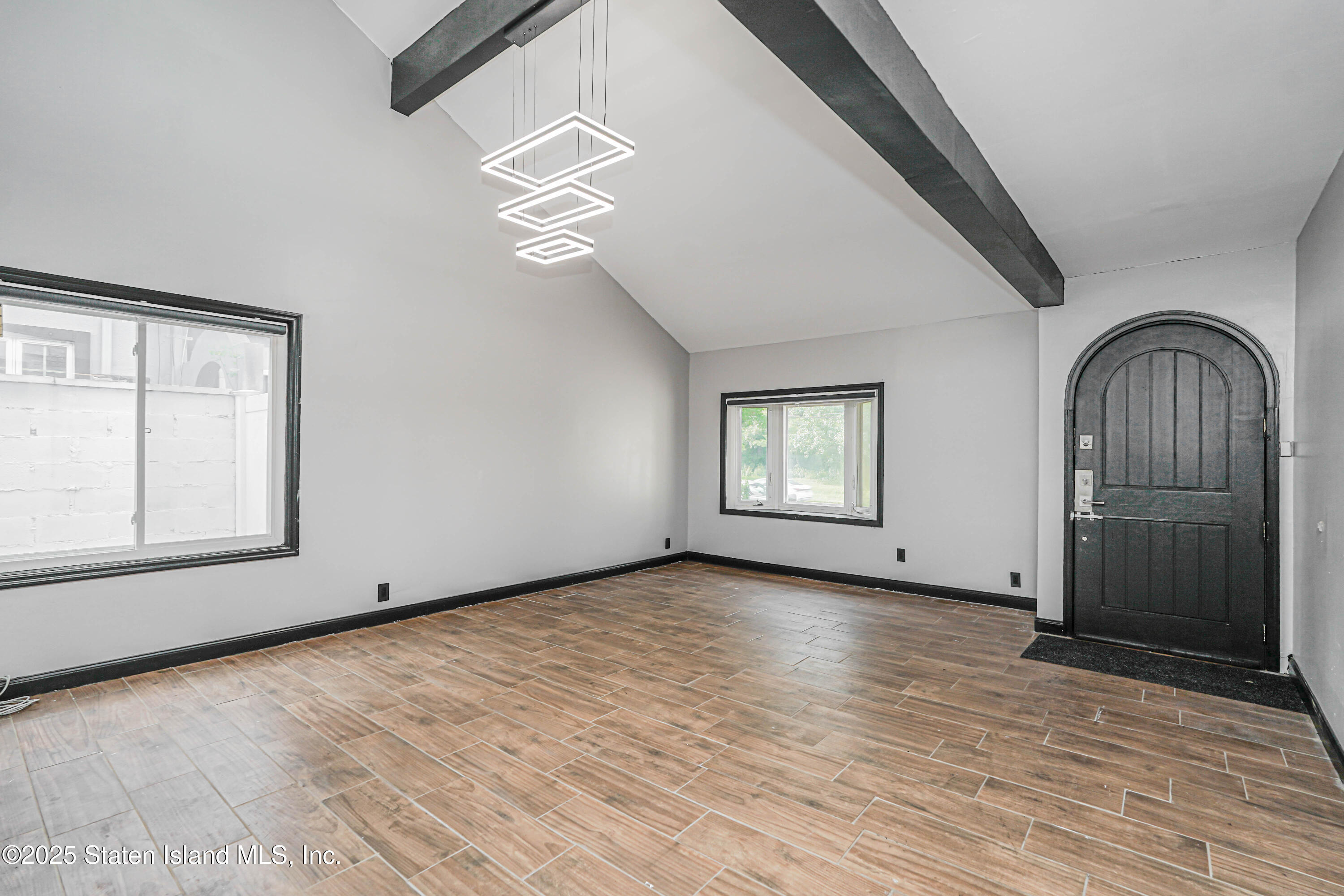 1192 Arthur Kill Road Image 4