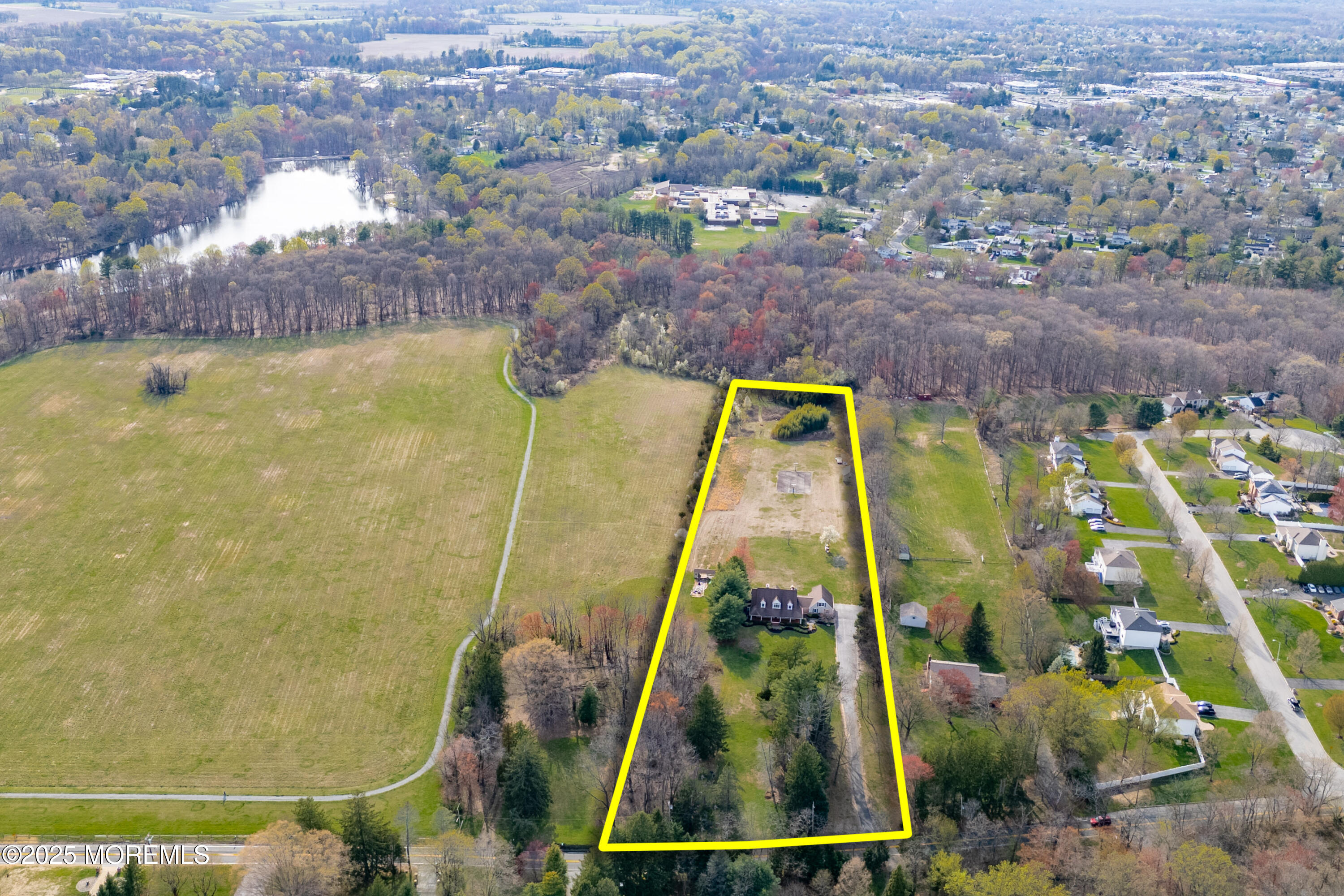 155 Robertsville Road Image 2