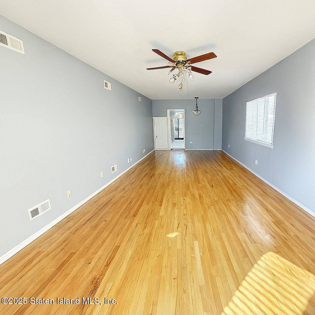 311 Buel Avenue Image 5