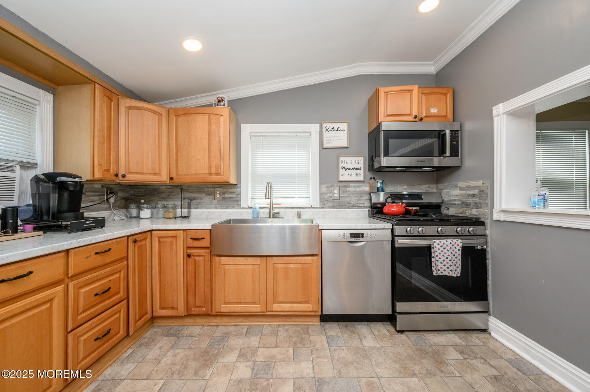 17 Tennent Avenue, Englishtown, NJ, 07726 image 16
