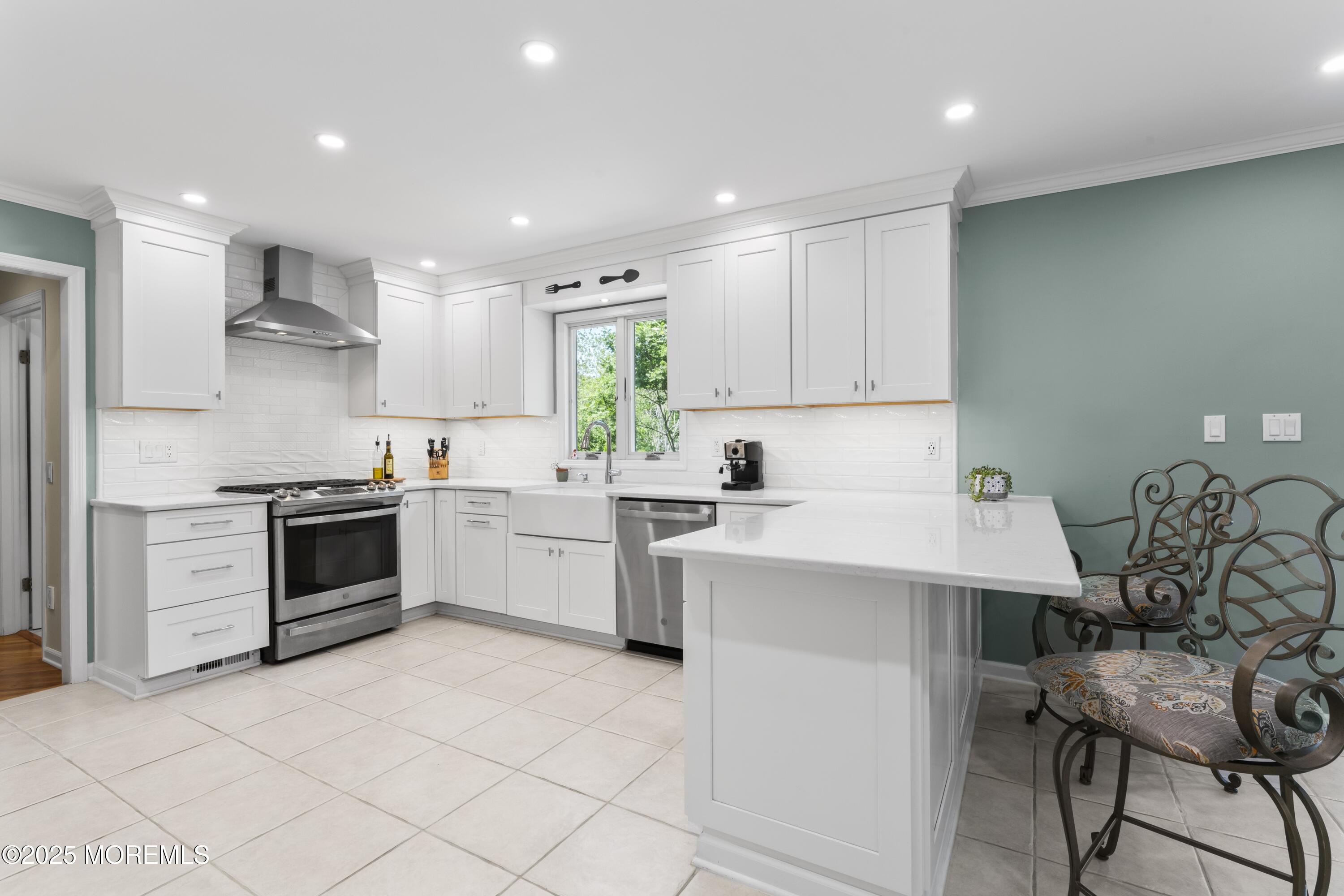 126 Willow Grove Drive, Lincroft, NJ, 07738 image 14