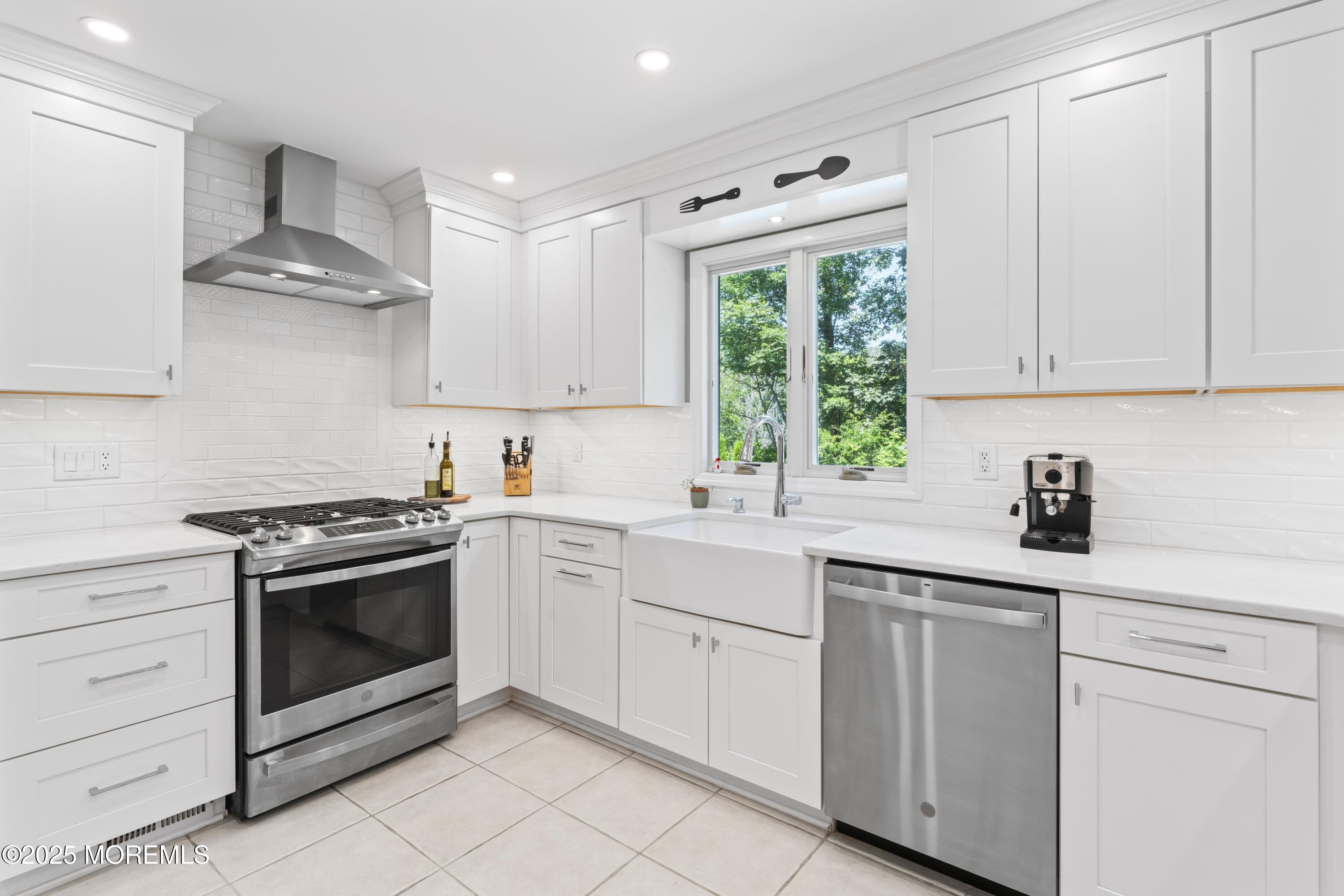 126 Willow Grove Drive, Lincroft, NJ, 07738 image 15