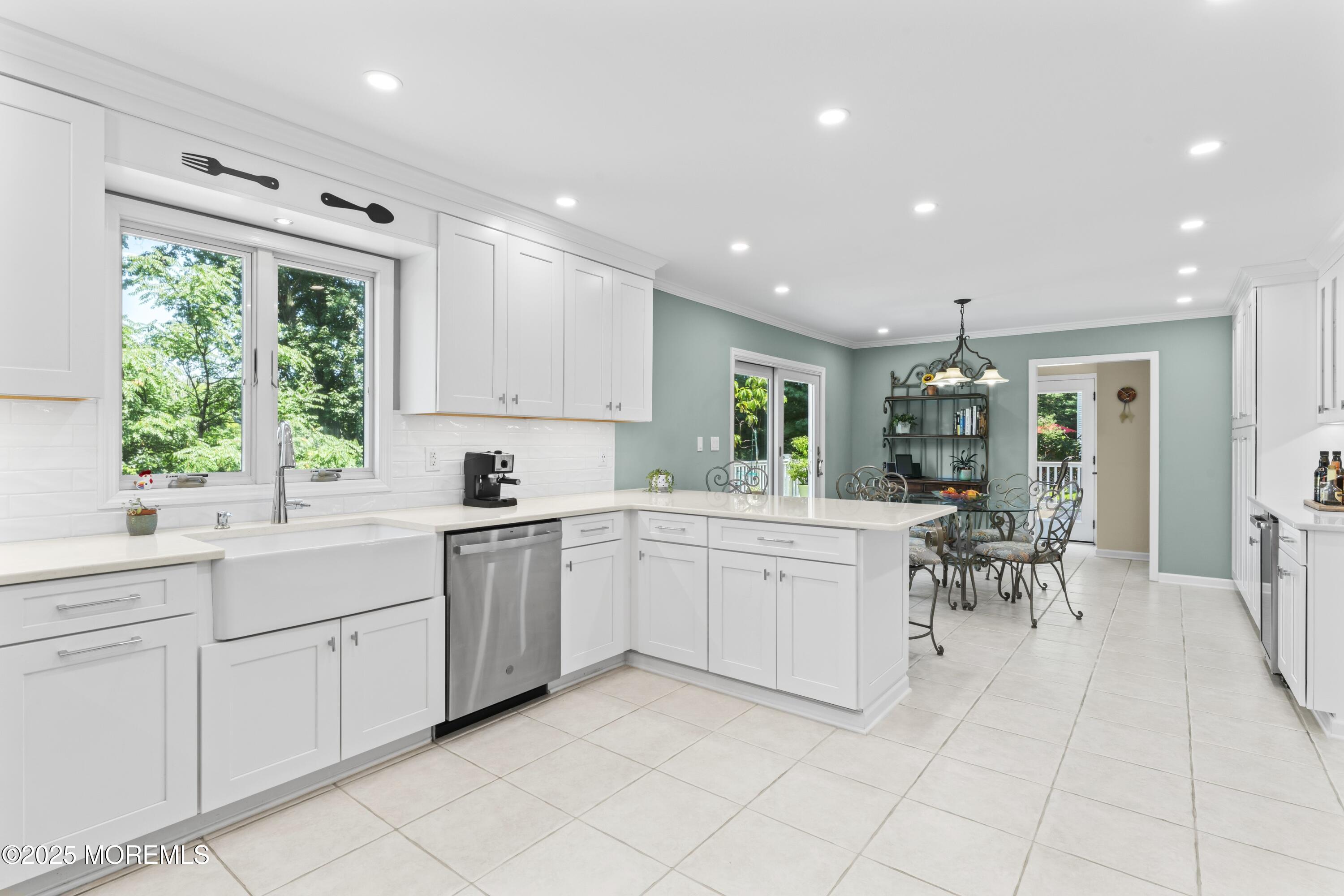 126 Willow Grove Drive, Lincroft, NJ, 07738 image 19