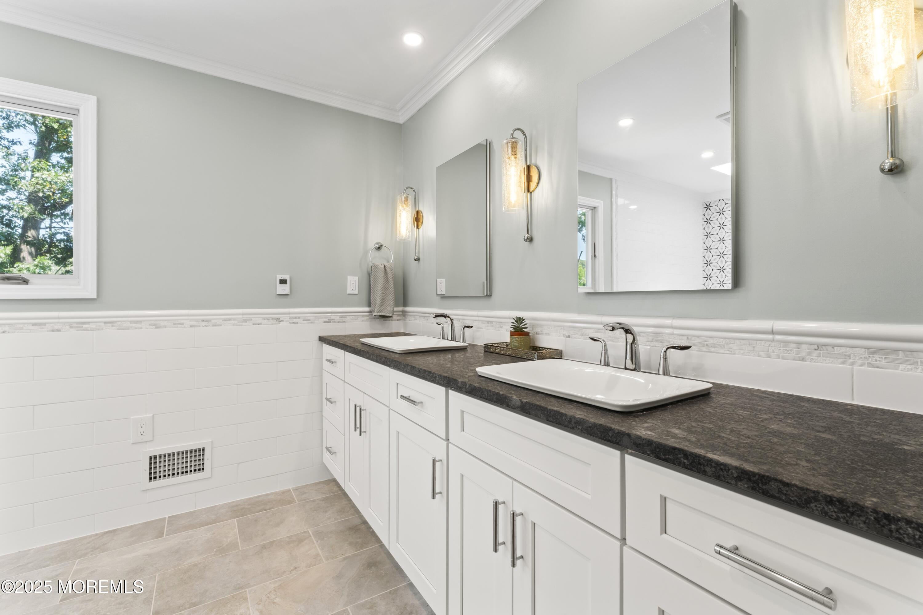 126 Willow Grove Drive, Lincroft, NJ, 07738 image 25