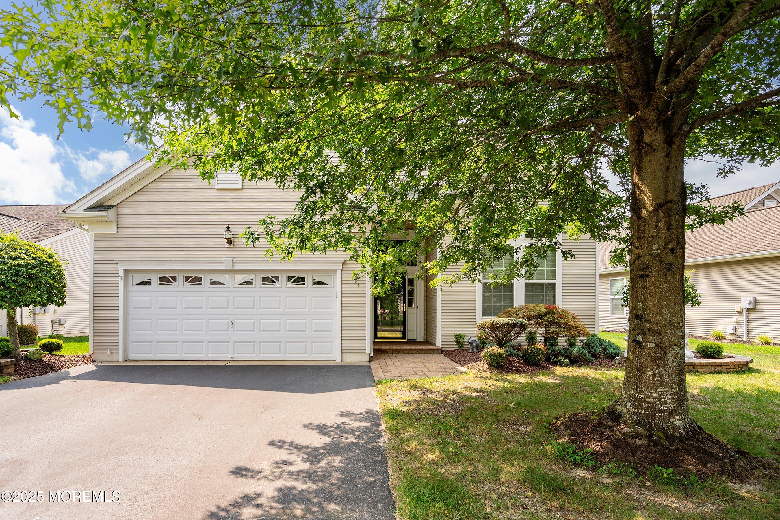 4 Marlow Drive Image 1