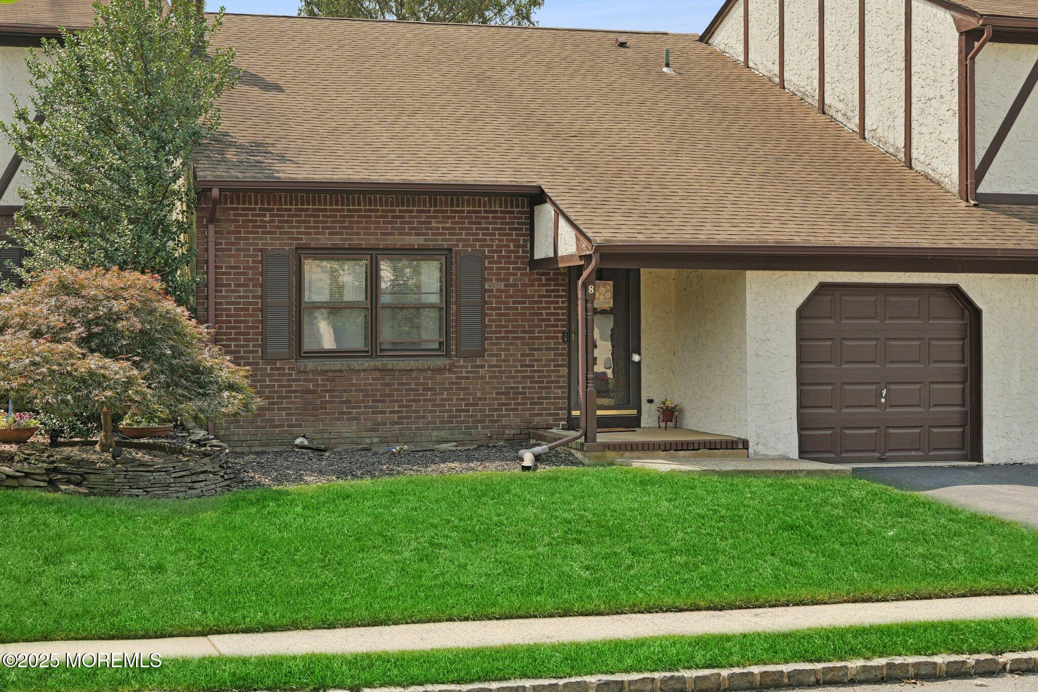 8 Ashford Court 1208 Image 1
