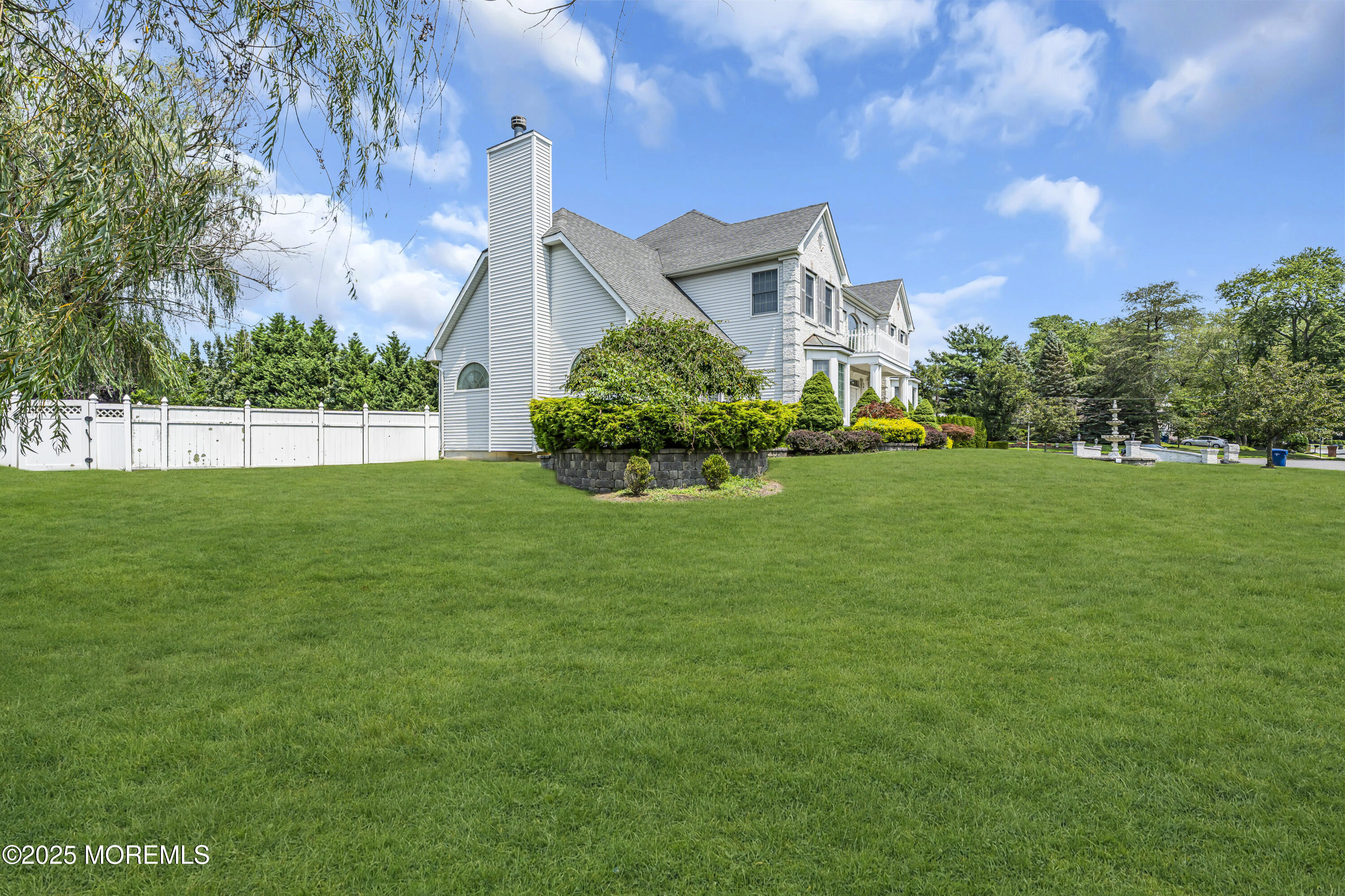 12 Standish Drive Image 4