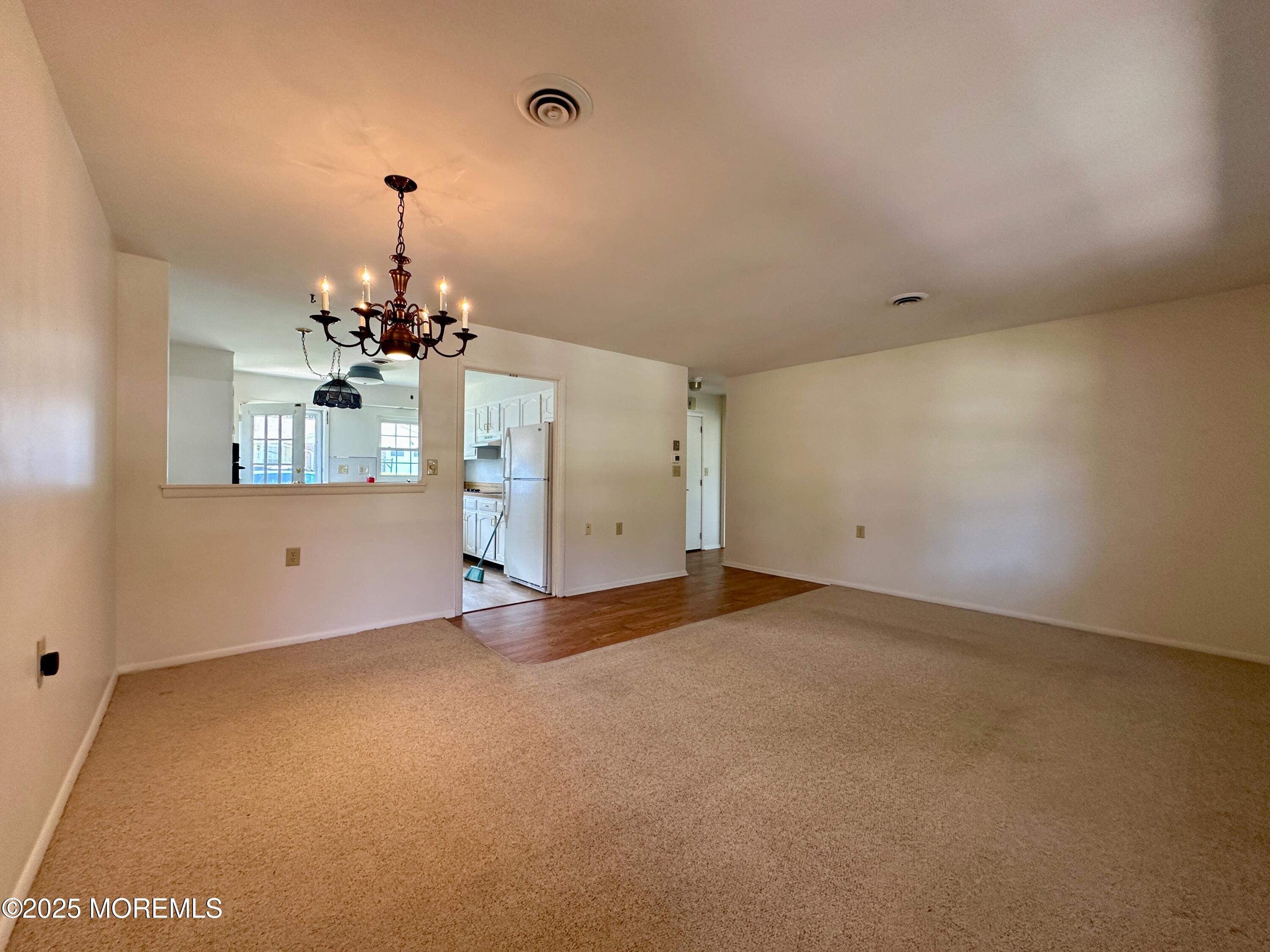 22B Buckingham Drive Image 5