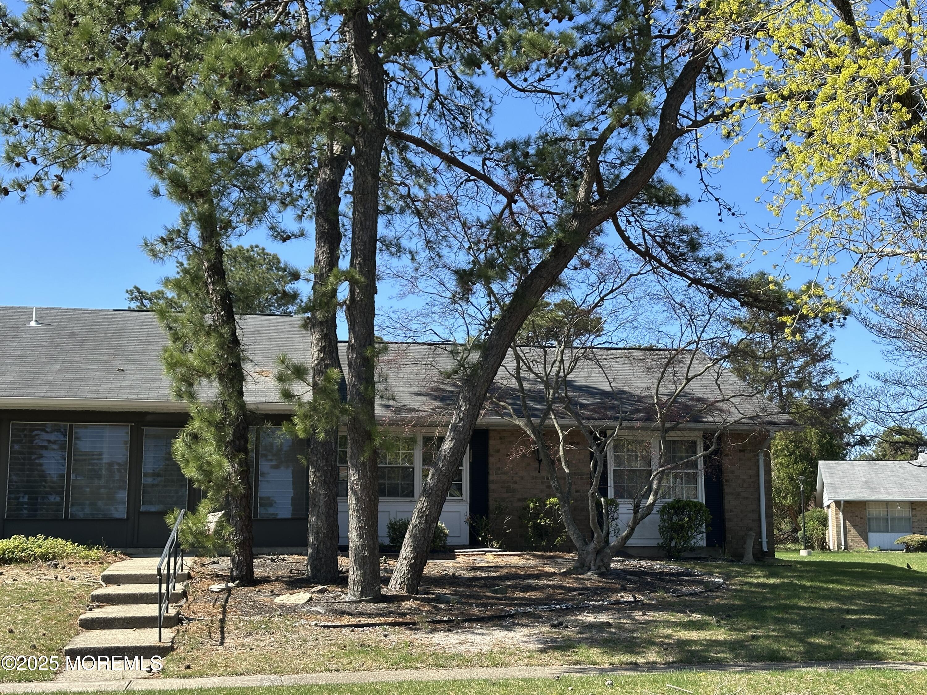 22B Buckingham Drive Image 2