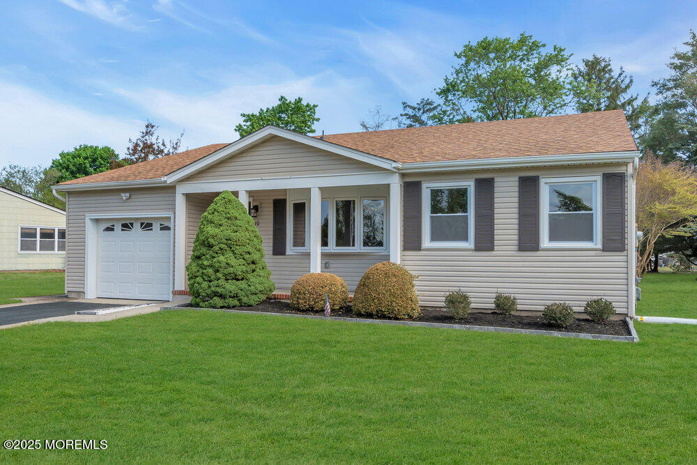 10 Norfolk Drive Image 2