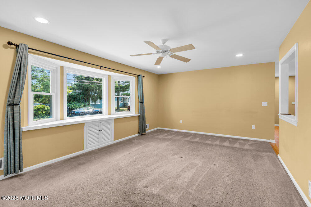 316 Seaman Avenue Image 4